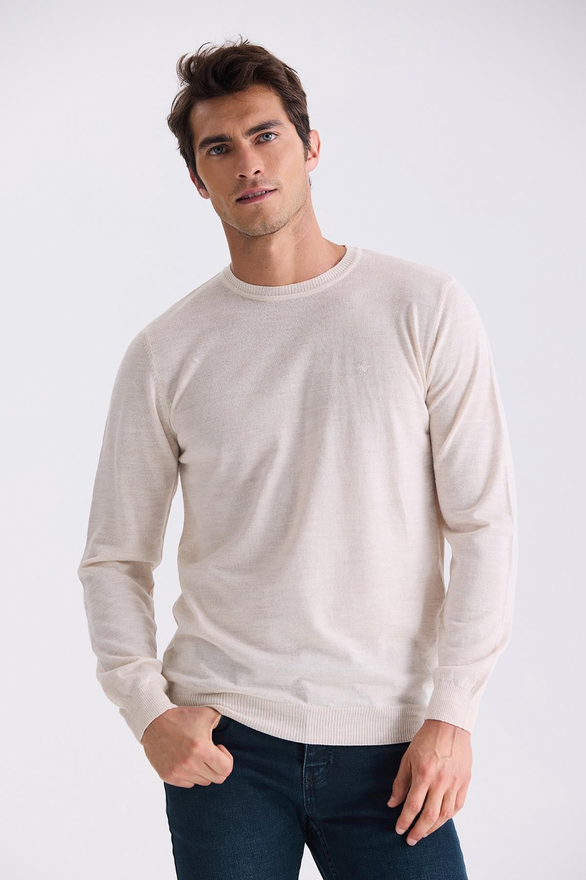 Bej Regular Fit Bisiklet Yaka Triko Kazak