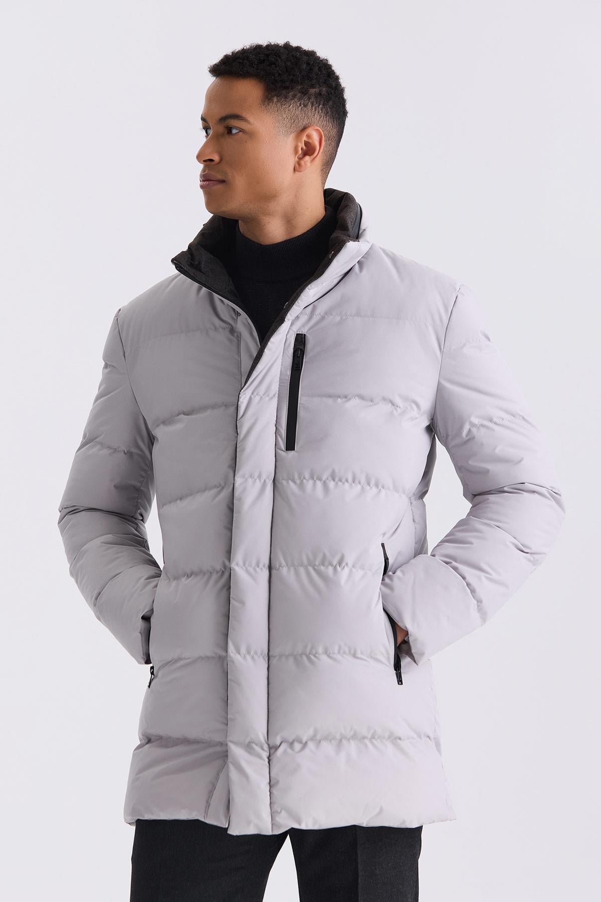 Taş Regular Fit Hakim Yaka Fermuarlı Kışlık Şişme Mont