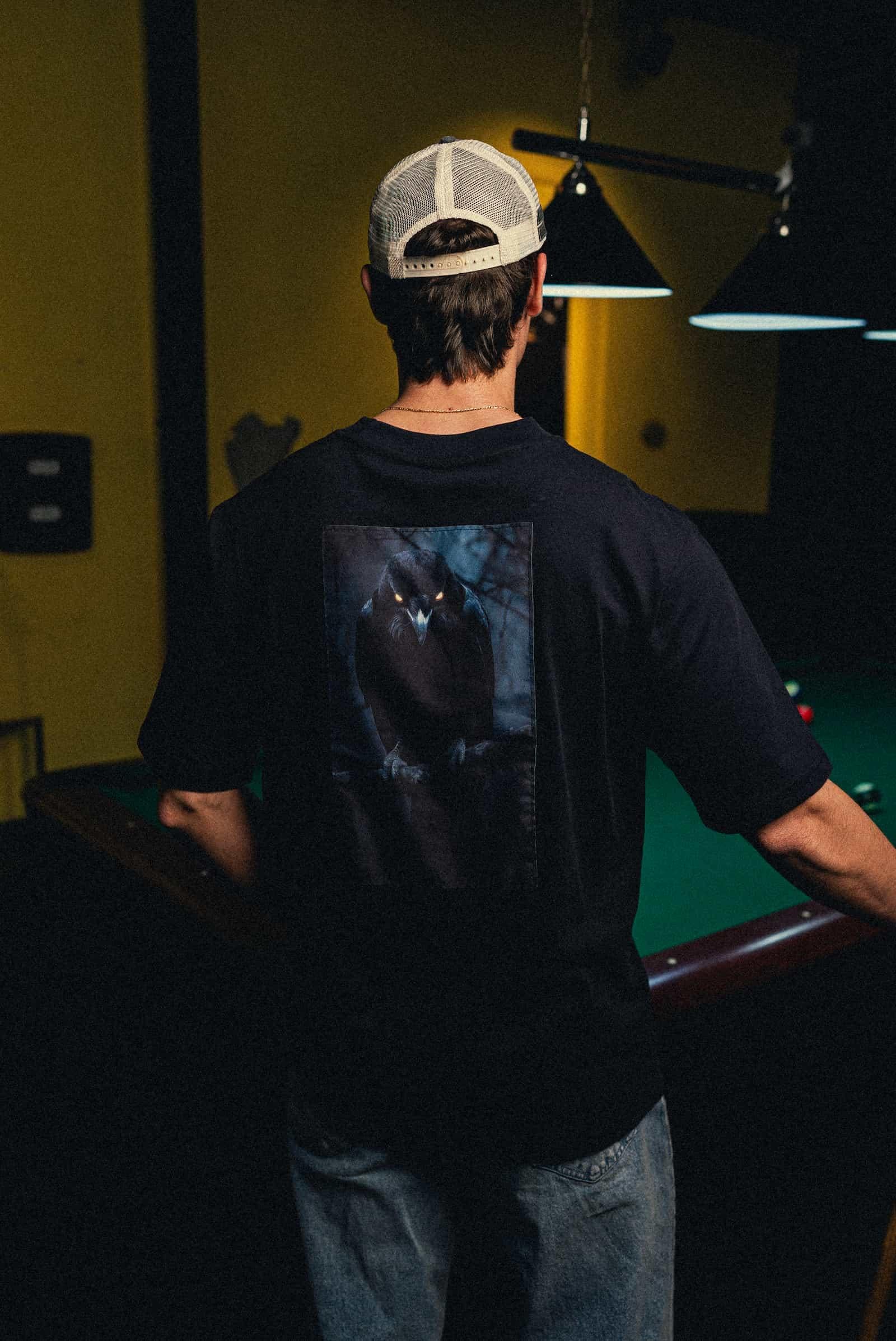 Erkek Kuzgun Yamalı Oversize T-Shirt Siyah