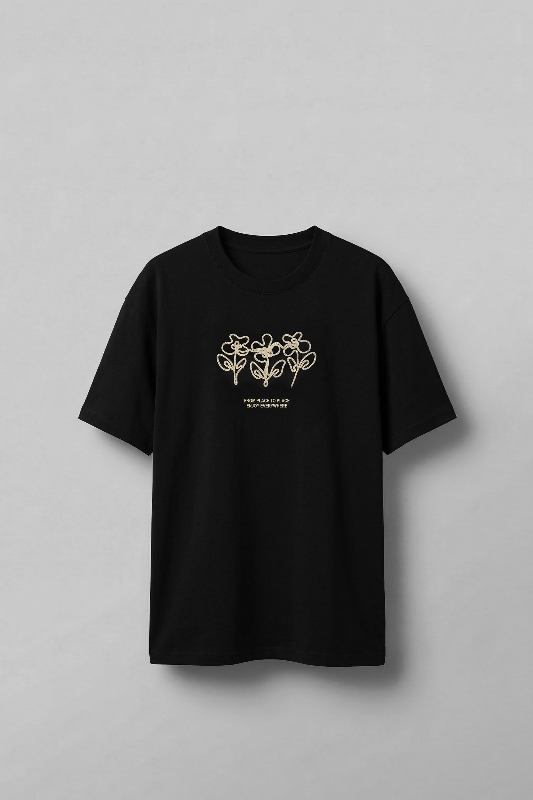 Erkek Oversize Çiçek Nakışlı T-Shirt Siyah