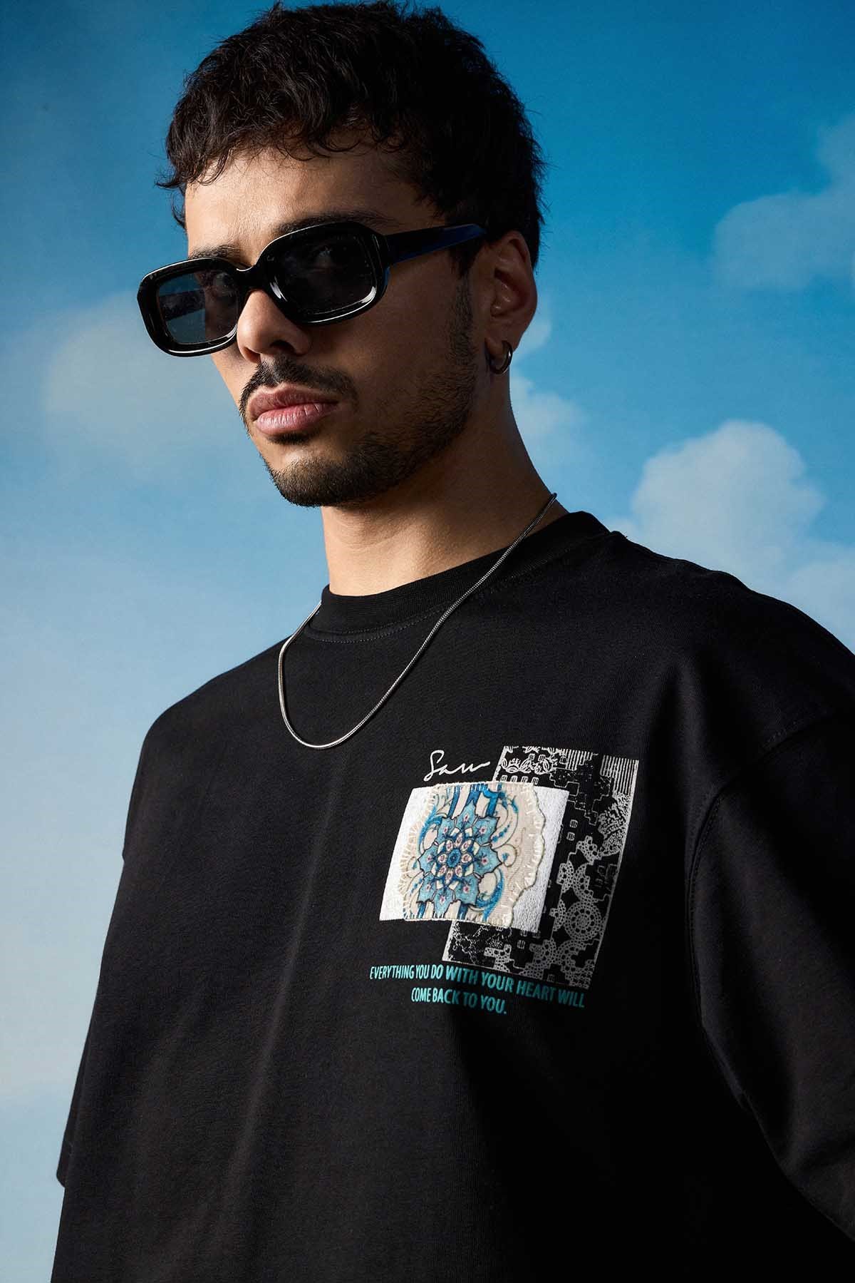 Erkek Oversize Nakış Detaylı Anadolu Motifi T-Shirt Siyah
