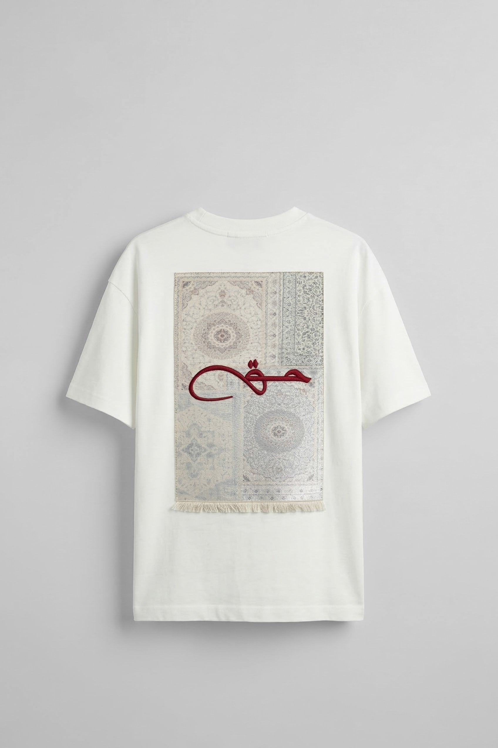 Erkek Oversize Nakışlı Halı Desenli Sırt Baskılı T-Shirt Ekru