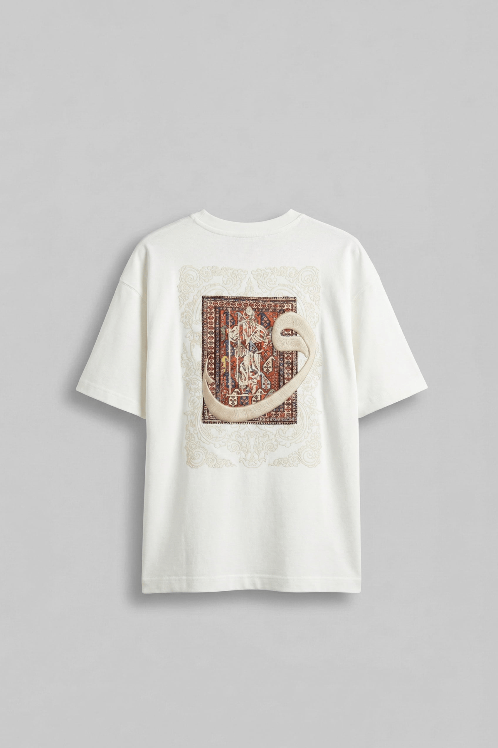 Erkek Oversize Pamuklu Kaligrafi Nakışlı Motif T-Shirt Beyaz