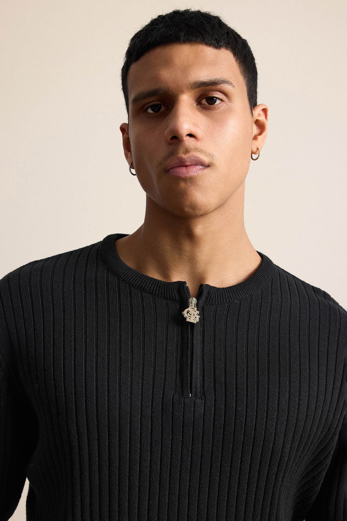 Erkek Regular Fit  Premium Fitilli Triko T-Shirt Siyah