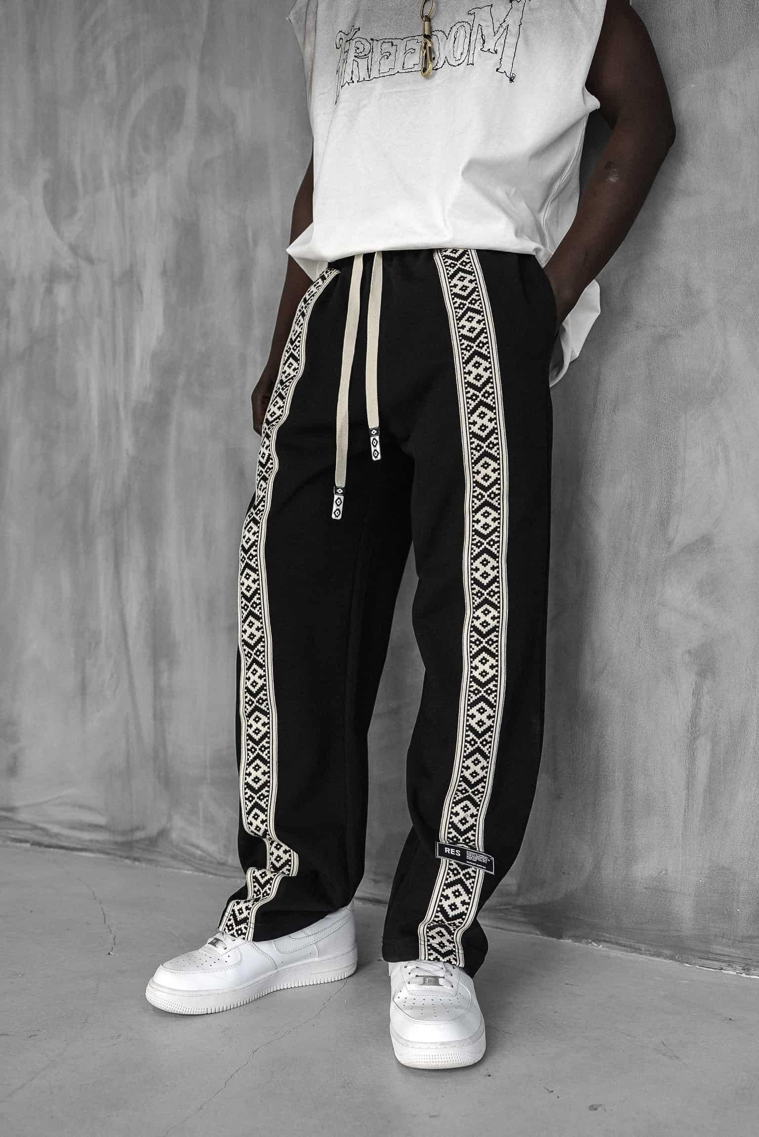 Erkek Şeritli Etnik Desenli Rahat Baggy Fit Eşofman Siyah