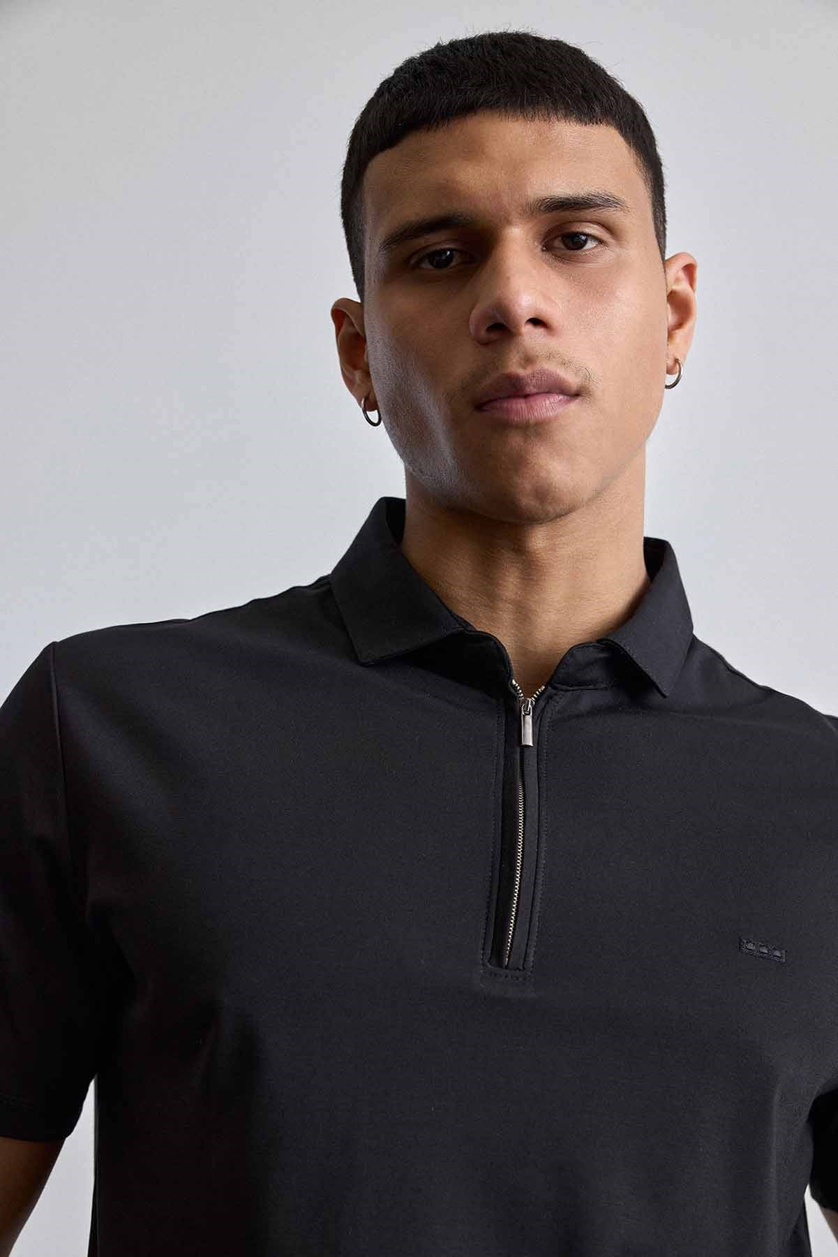 Erkek Slim Fit Yarım Fermuarlı Basic Polo Yaka T-Shirt Siyah