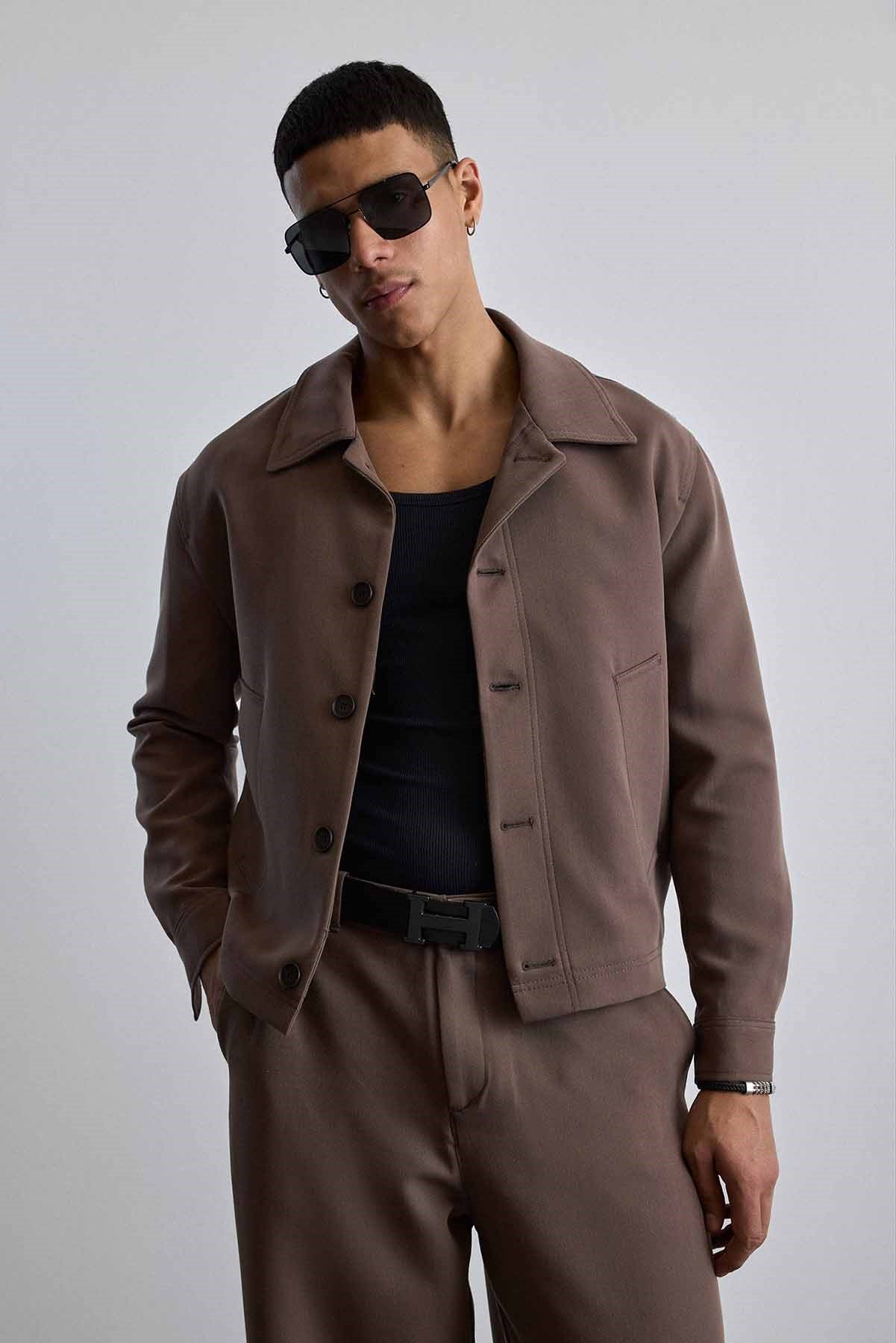 Erkek Smart Casual Relaxed Fit Düğmeli Ceket Kahverengi