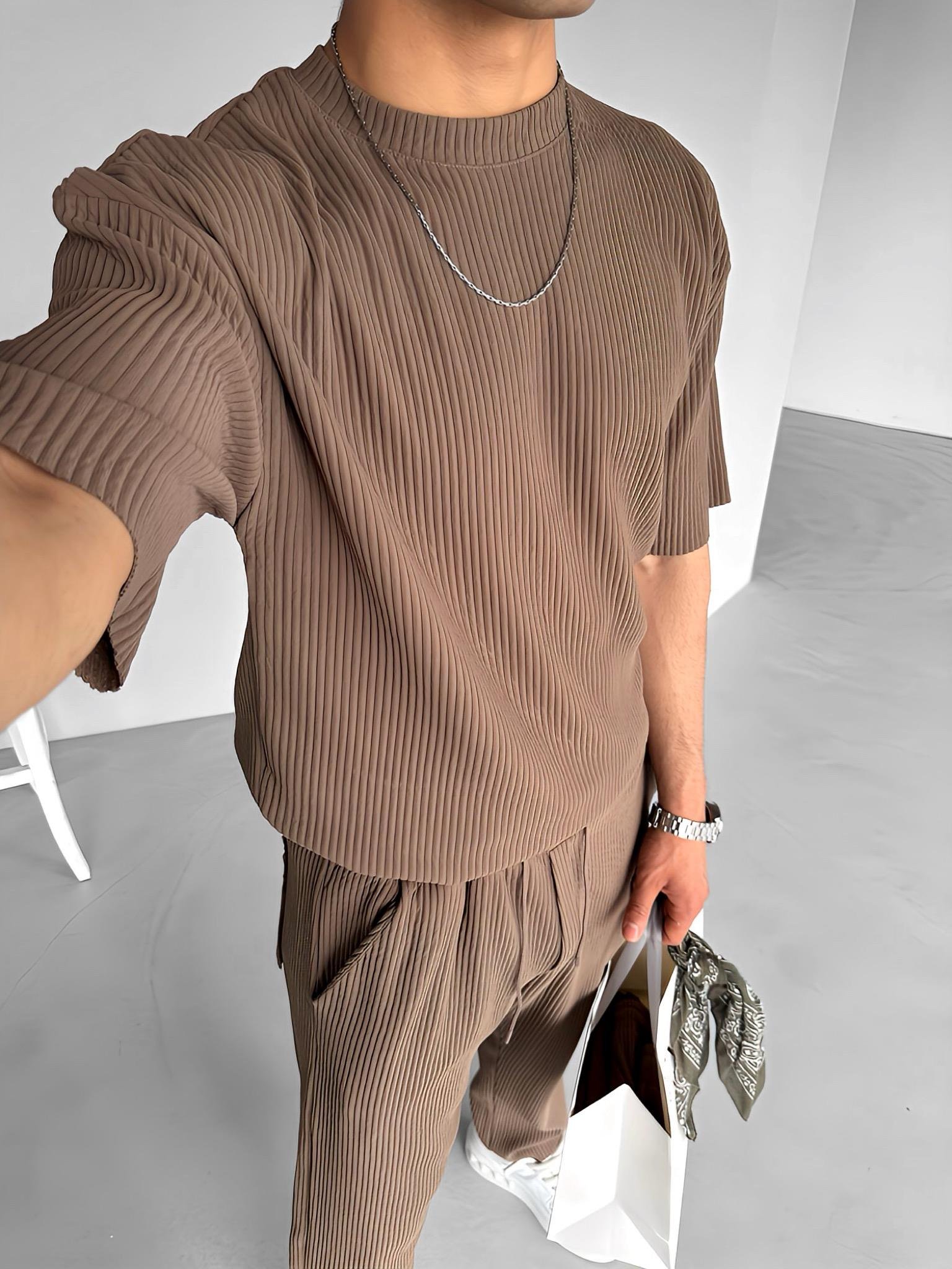 Erkek Oversize Çizgi Desenli Esnek Ve Hafif Rahat Yazlık T-Shirt Açık Kahve