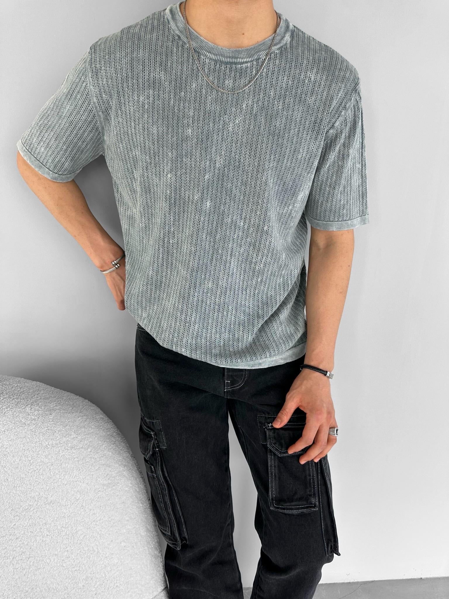 Erkek Pamuklu Dokulu Esnek Yıkama Görünümlü Triko T-Shirt Gri