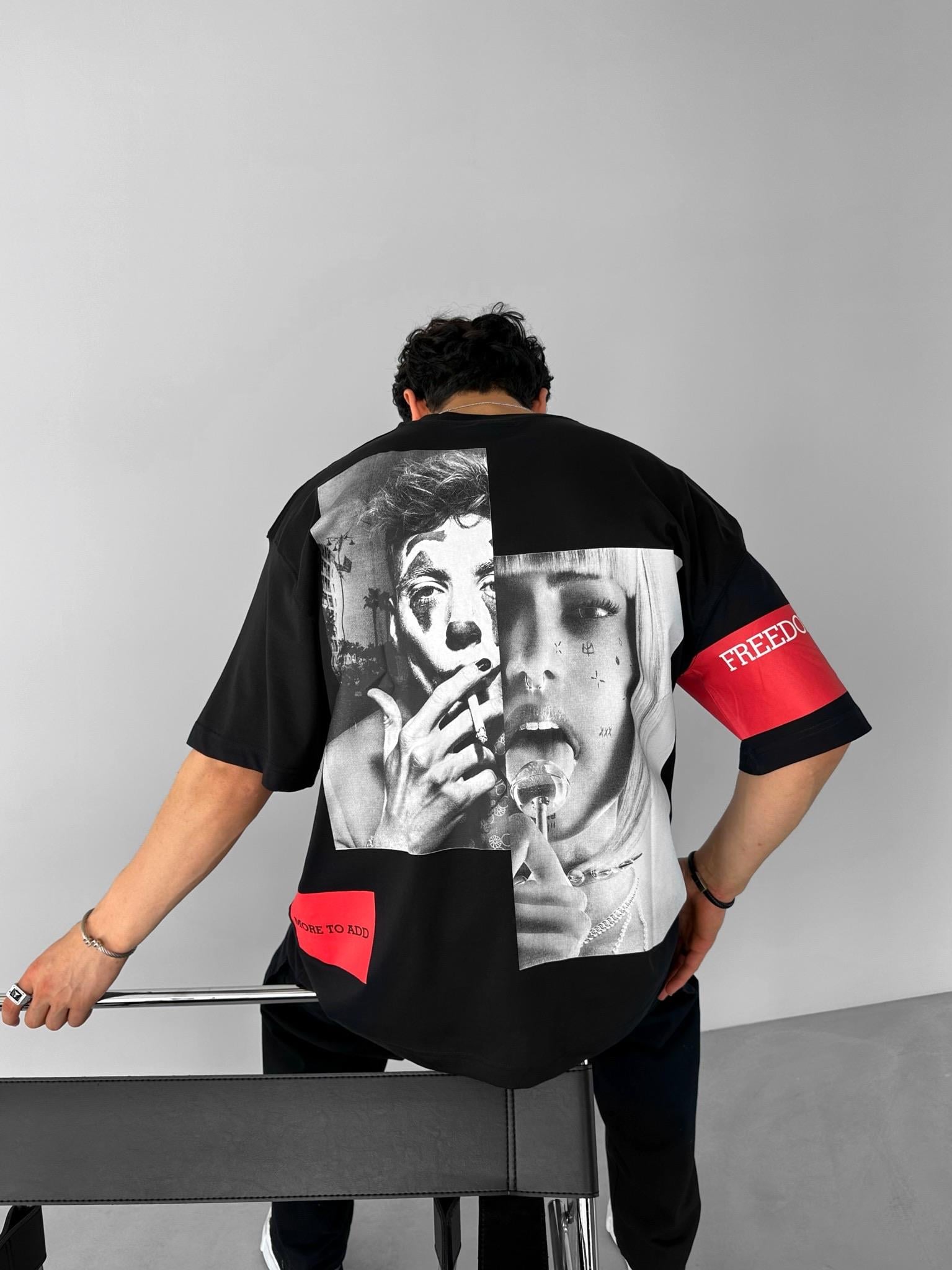 Erkek Sırtı Patchli Oversize T-Shirt Siyah