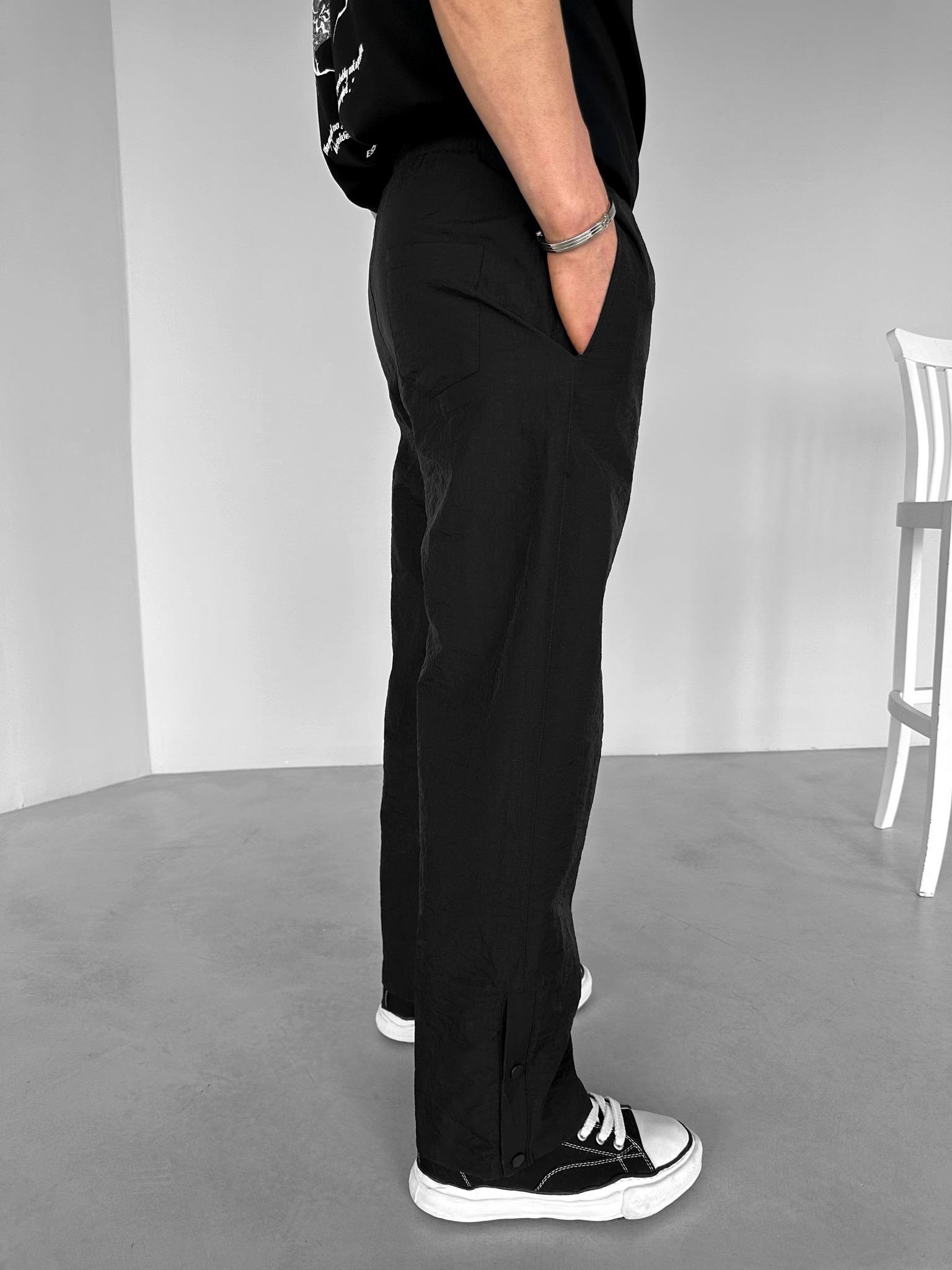 Baggy Fit Paçası Düğmeli Paraşüt Pantolon Siyah