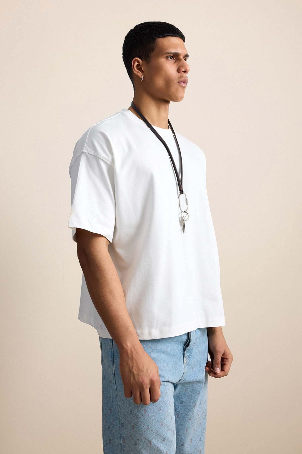 Erkek Boxy Fit Basic %100 Pamuklu T-Shirt Ekru