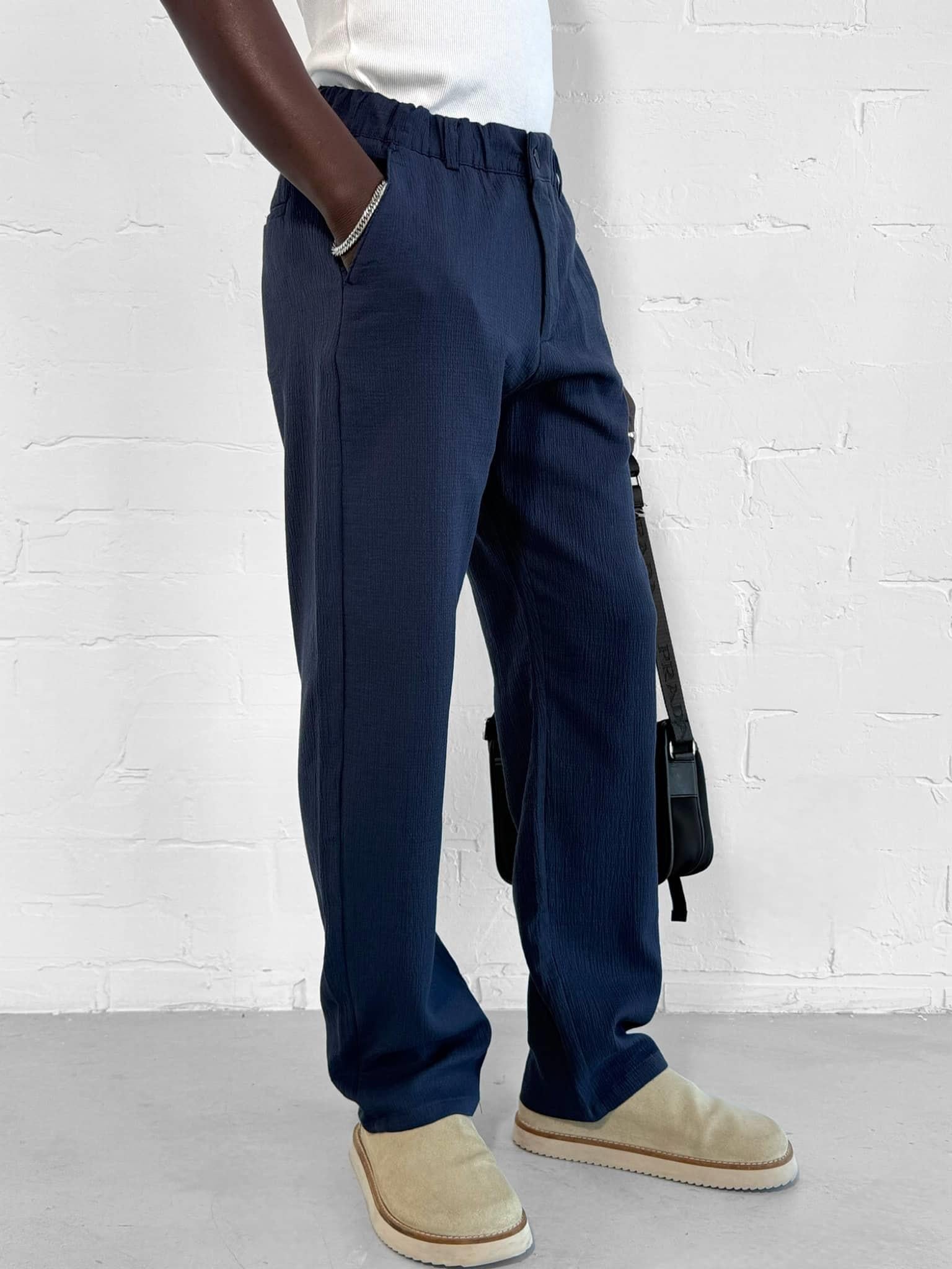 Erkek Gofre Kumaş Regular Fit Pantolon Lacivert