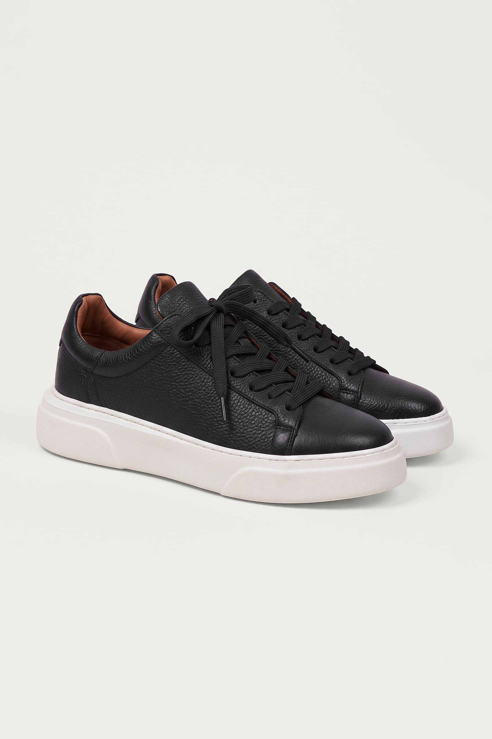 Erkek Hakiki Deri Kalın Taban Sneaker Ayakkabı Siyah/Beyaz