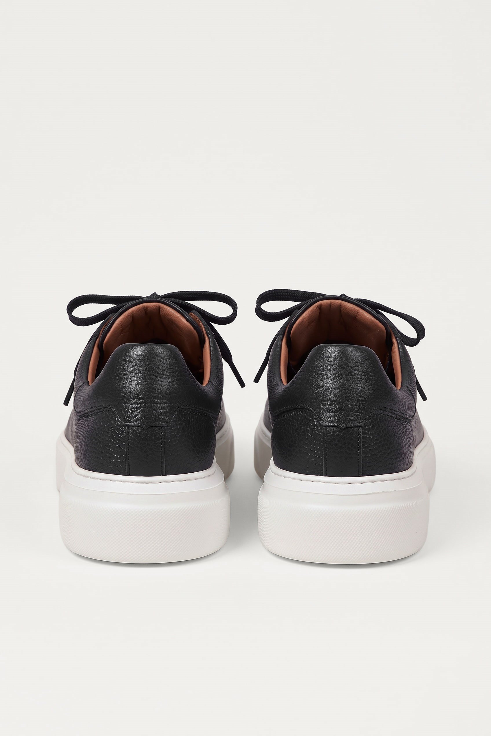 Erkek Hakiki Deri Kalın Taban Sneaker Ayakkabı Siyah/Beyaz