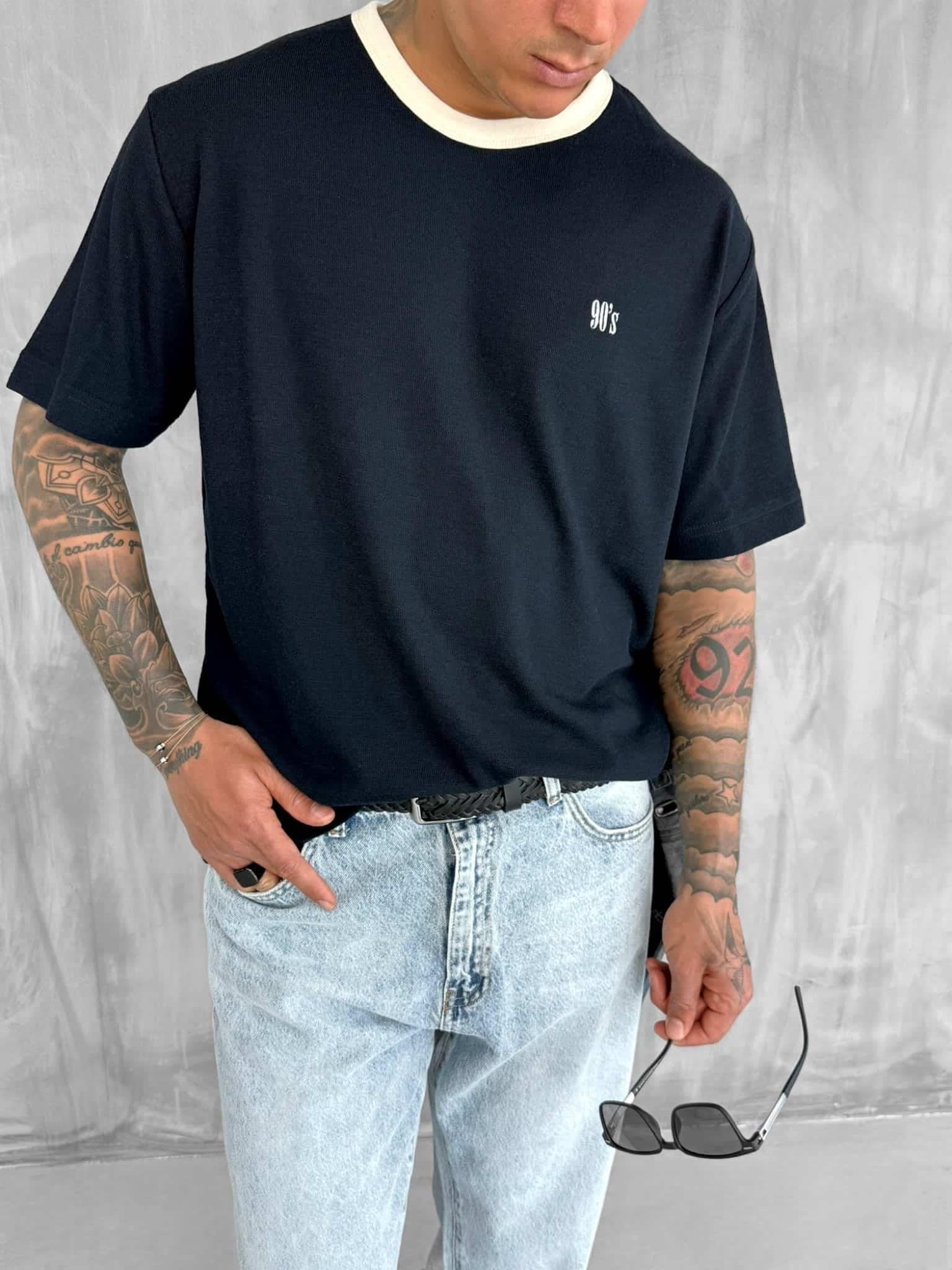 Erkek Kontrast Detaylı Oversize Basic T-Shirt Lacivert