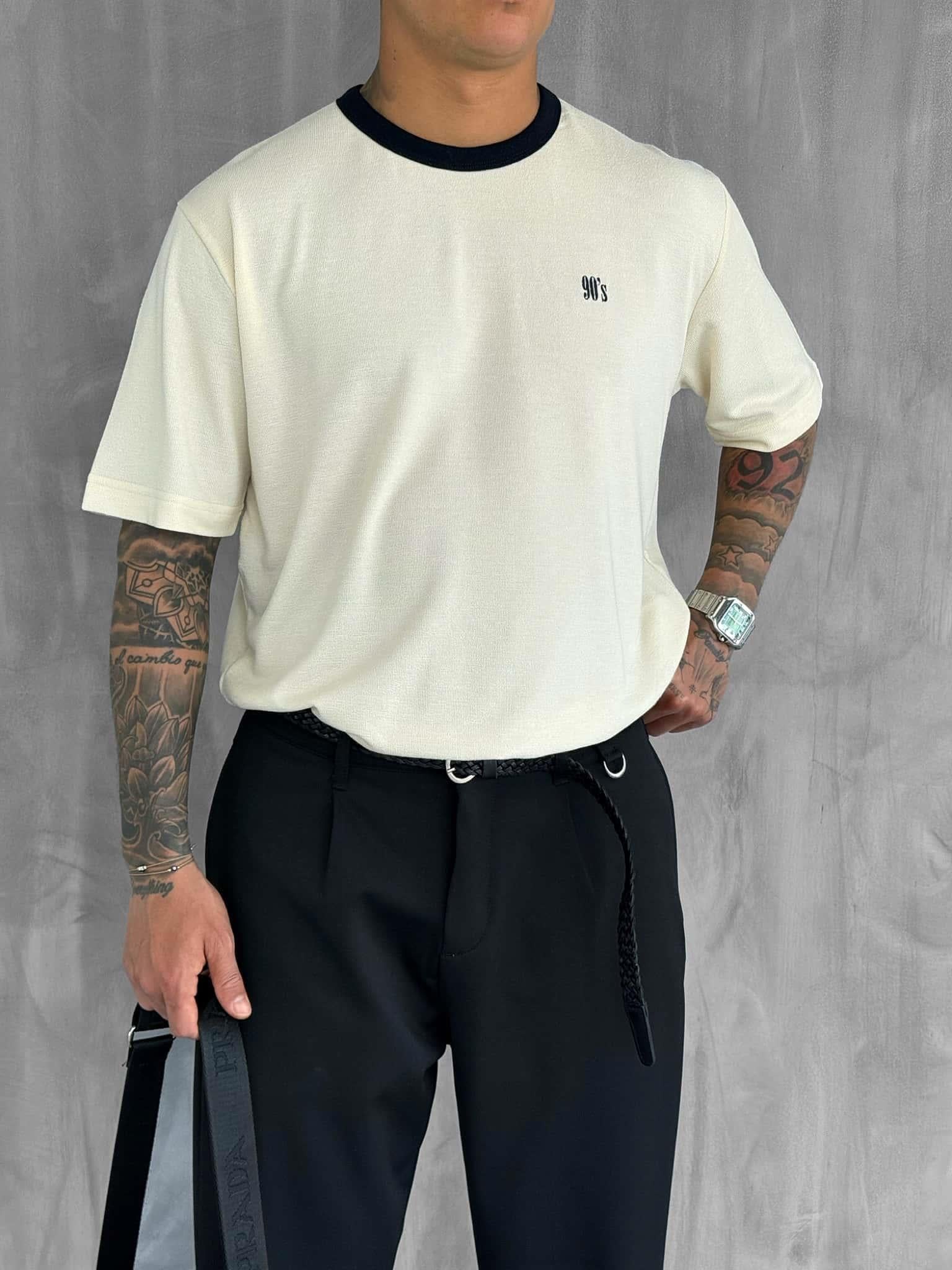 Erkek Kontrast Detaylı Oversize Basic T-Shirt Krem