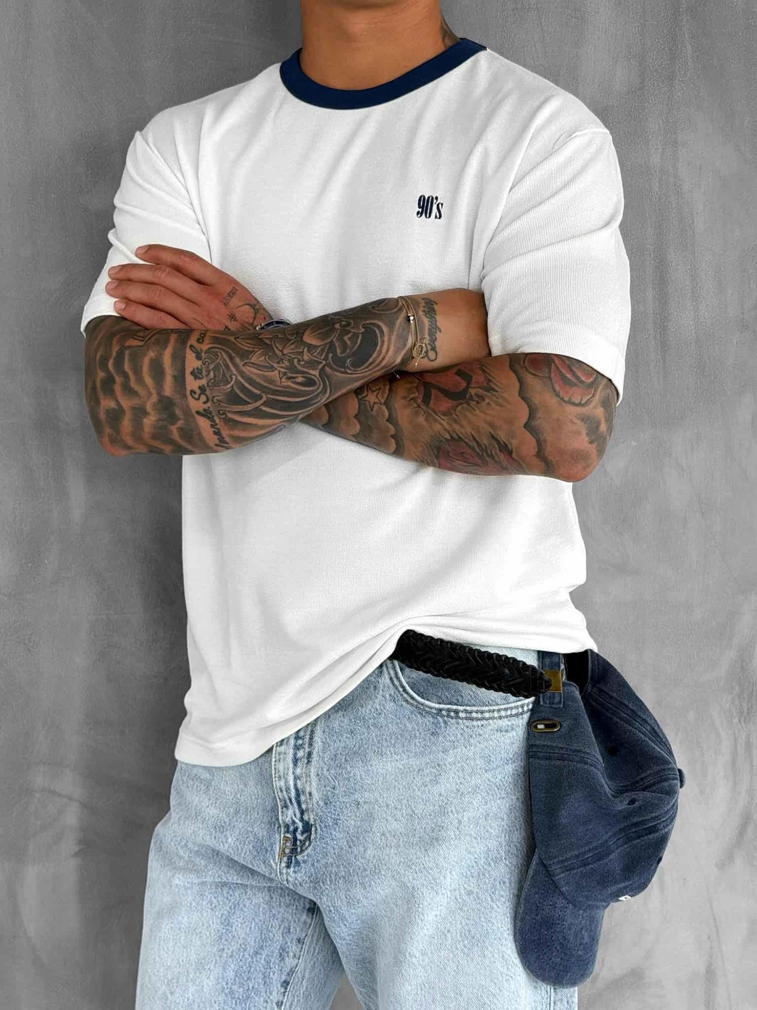 Erkek Kontrast Detaylı Oversize Basic T-Shirt Ekru