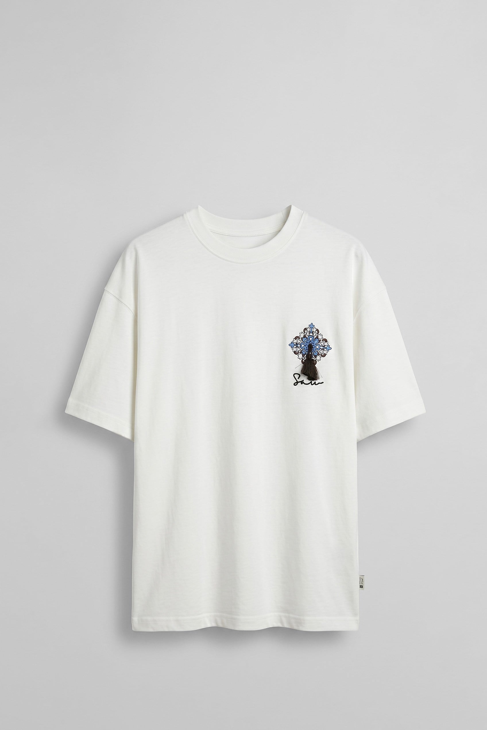 Erkek Oversize Bozkır Atı 3D Sırt Baskılı T-Shirt Beyaz