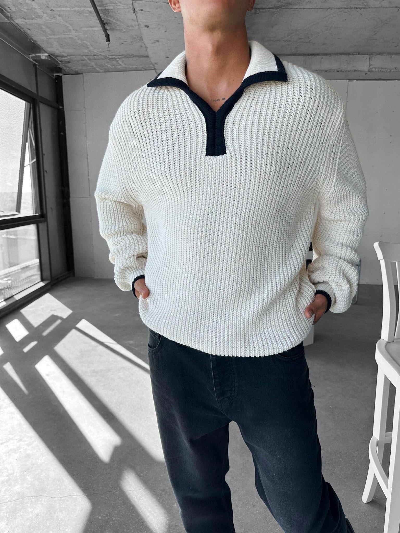Erkek Oversize Desenli Dik Yakalı Ağır Kazak Ekru