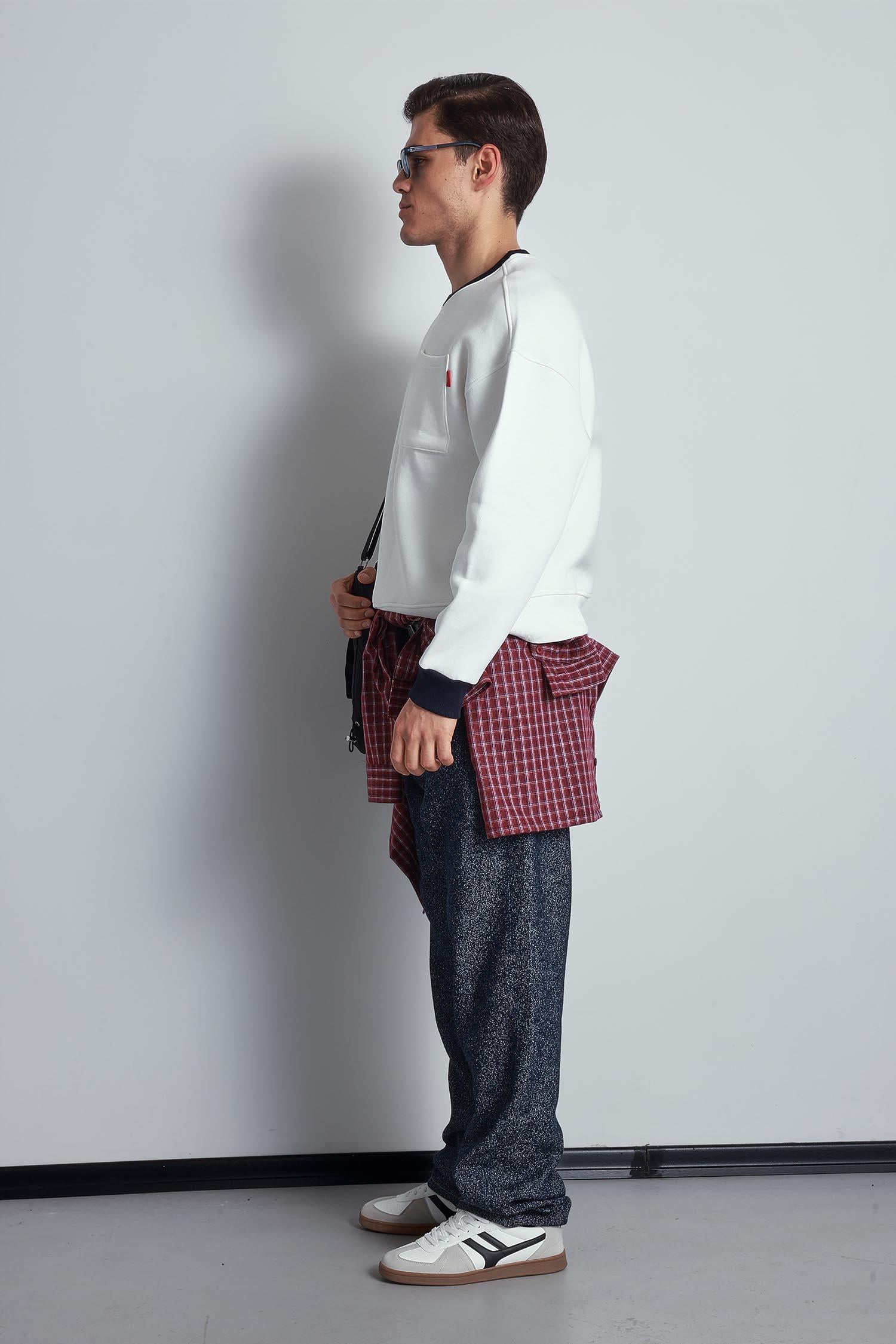 Erkek Oversize Kontrast Detaylı Sweatshirt Beyaz