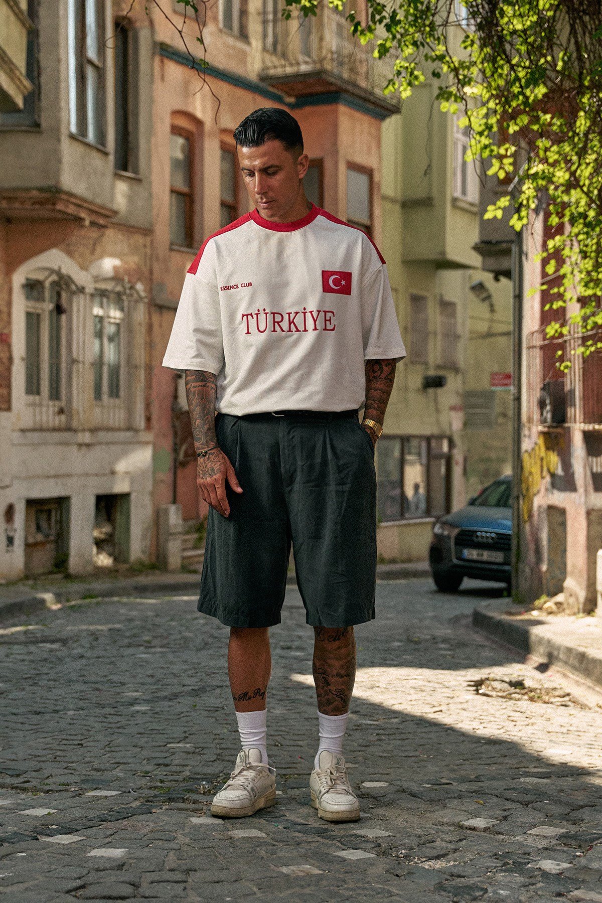 Erkek Oversize Nakışlı Ülke Temalı Forma T-Shirt Ekru/Kırmızı