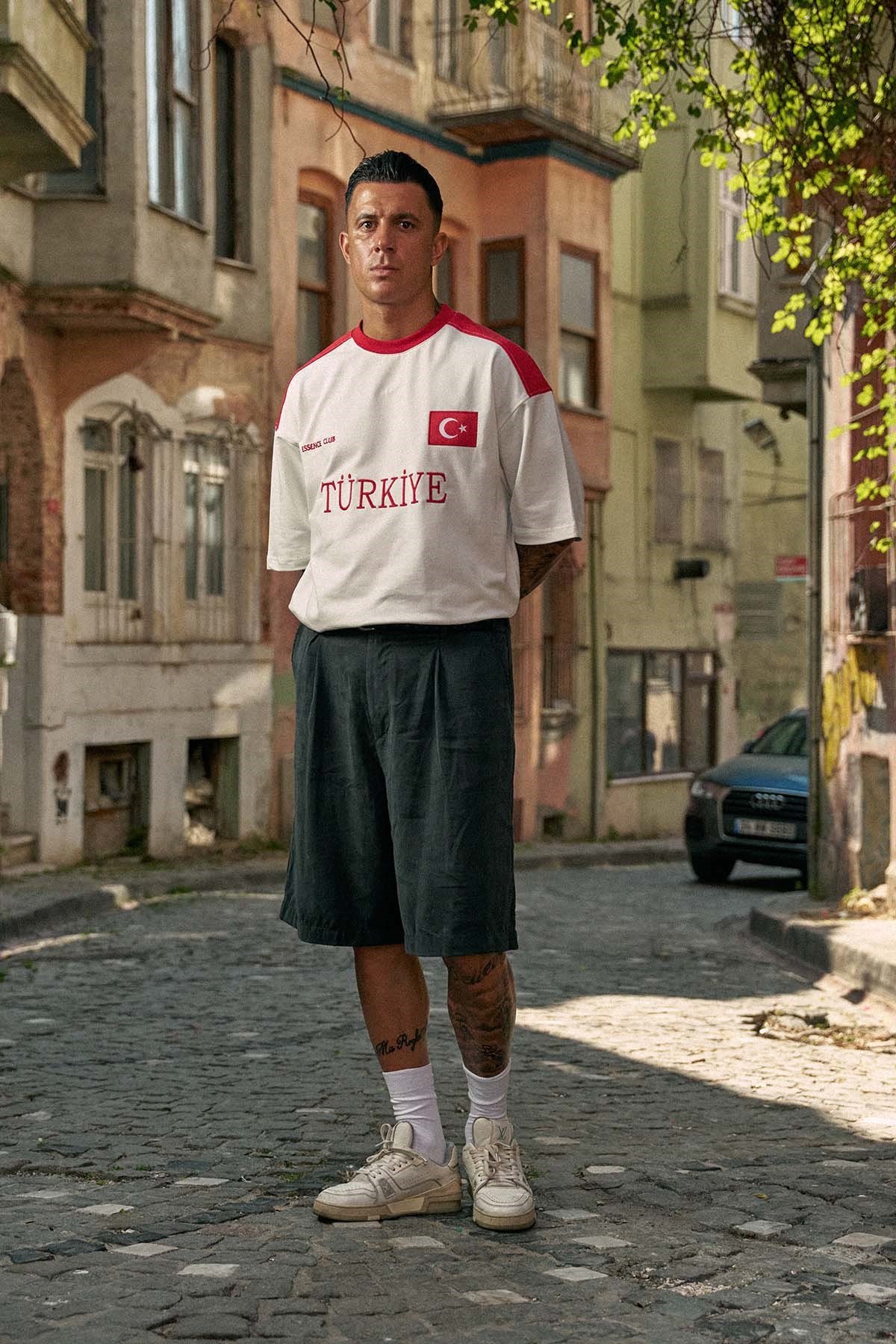 Erkek Oversize Nakışlı Ülke Temalı Forma T-Shirt Ekru/Kırmızı