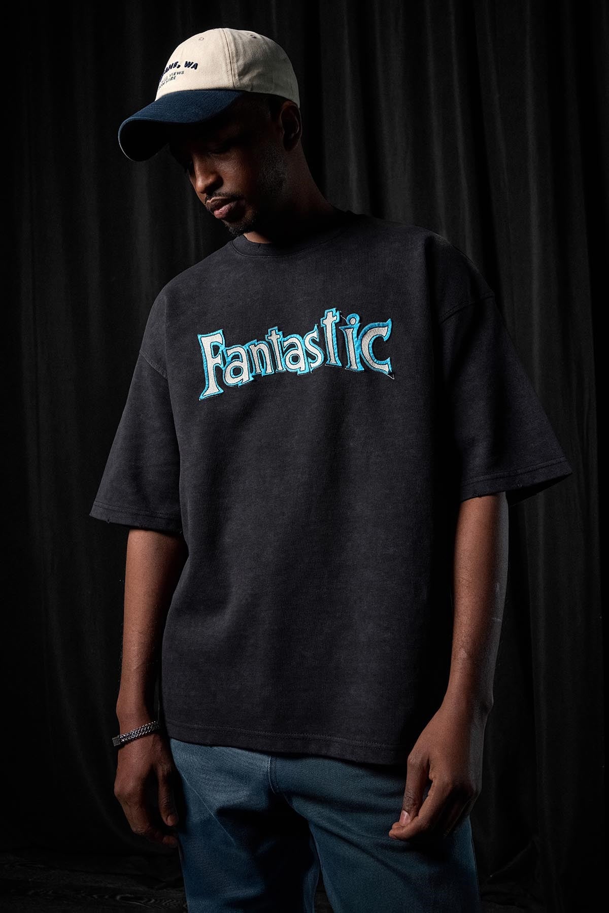 Erkek Oversize Nakışlı Yıkamalı T-Shirt Siyah