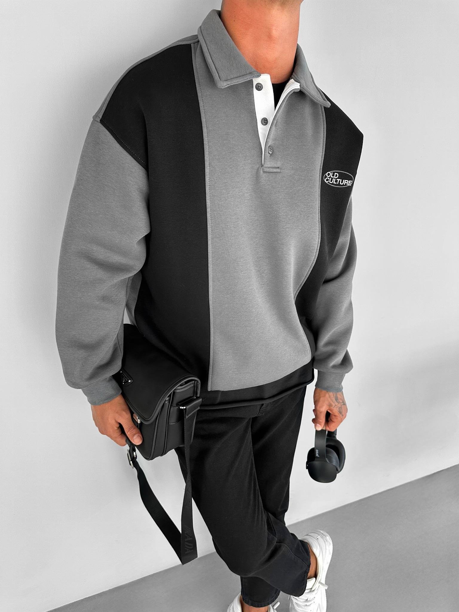 Erkek Oversize Önden Düğmeli Polo Yaka Baskılı Sweatshirt Siyah
