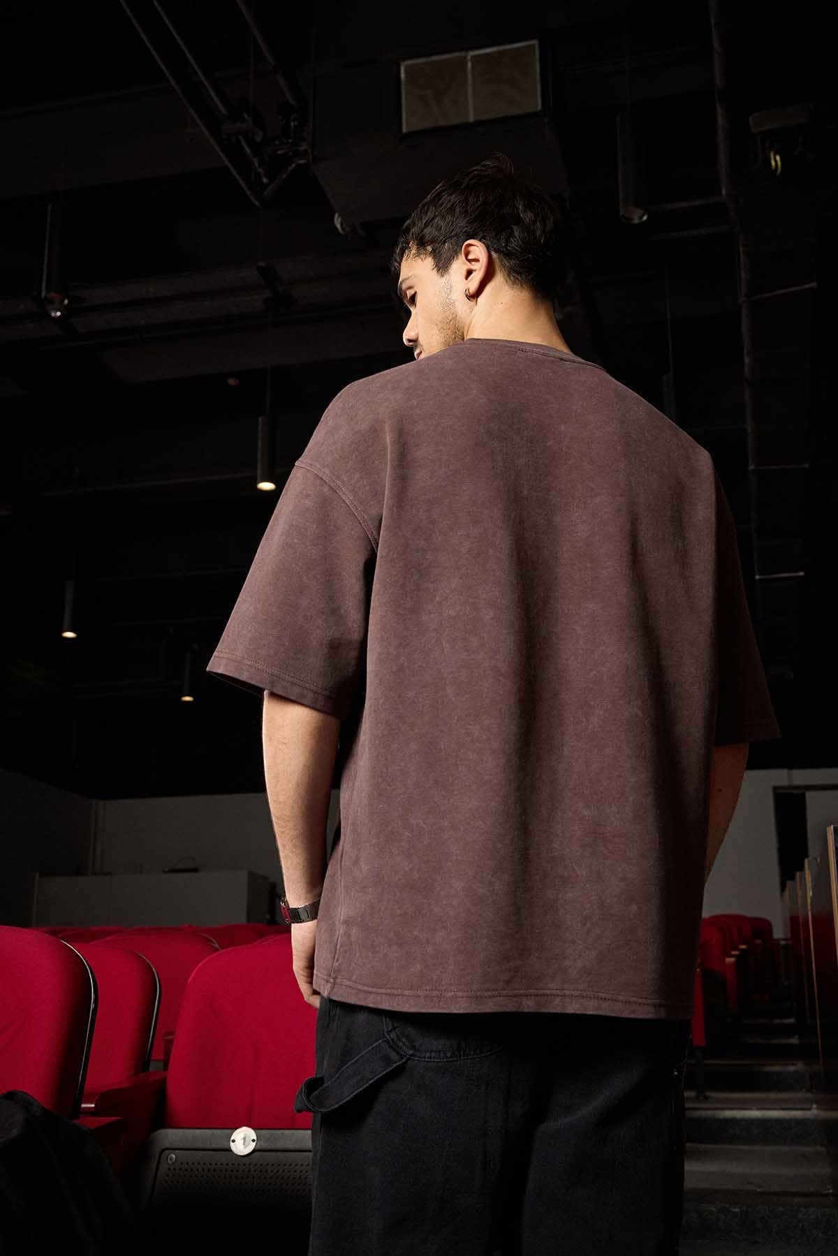 Erkek Oversize Yıkamalı Pamuklu Basic T-Shirt Kahverengi
