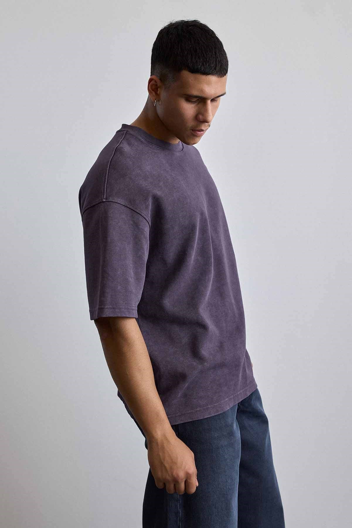 Erkek Oversize Yıkamalı Pamuklu Basic T-Shirt Mürdüm