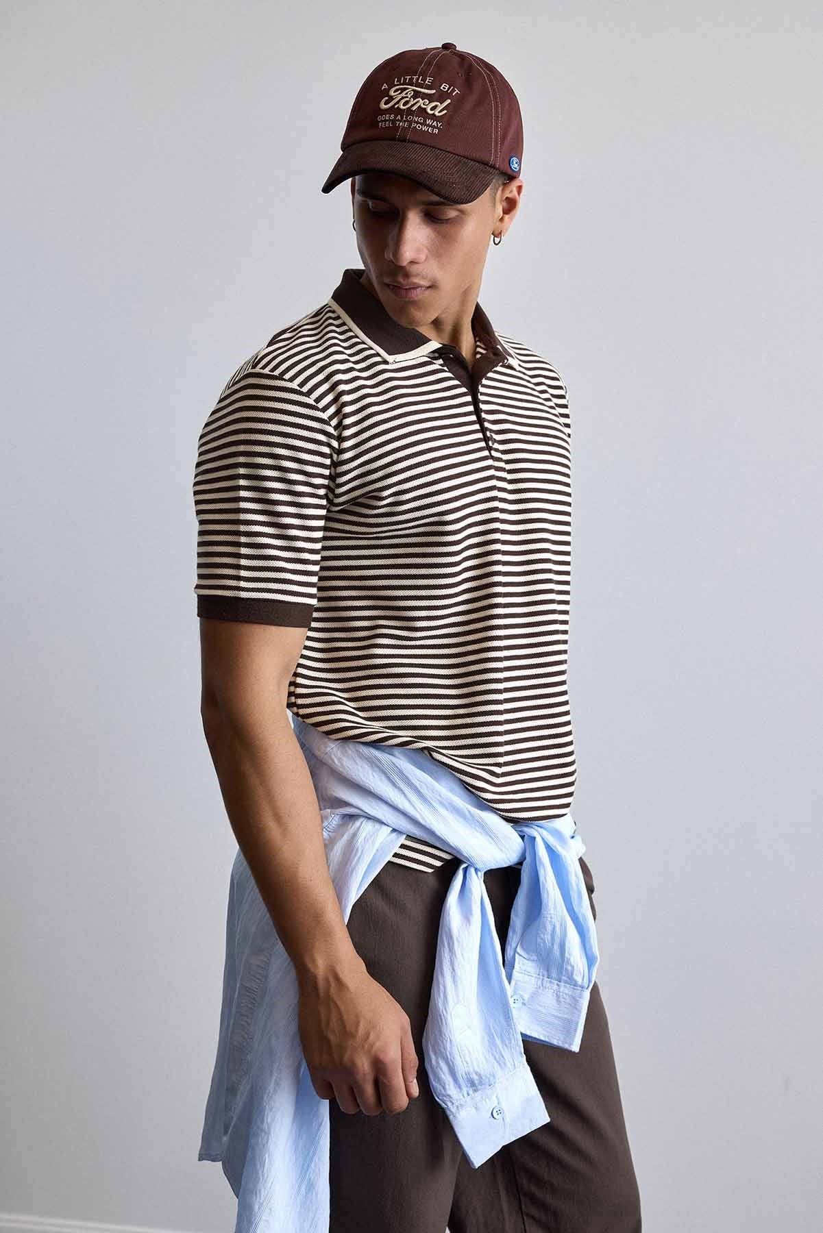 Erkek Regular Fit Çizgili Polo Yaka Örme T-Shirt Kahverengi