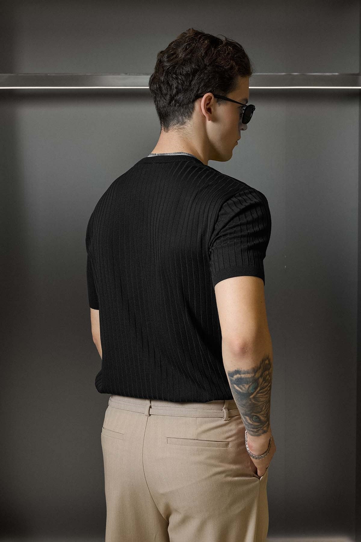 Erkek Regular Fit Fitilli Triko Bisiklet Yaka T-Shirt Siyah