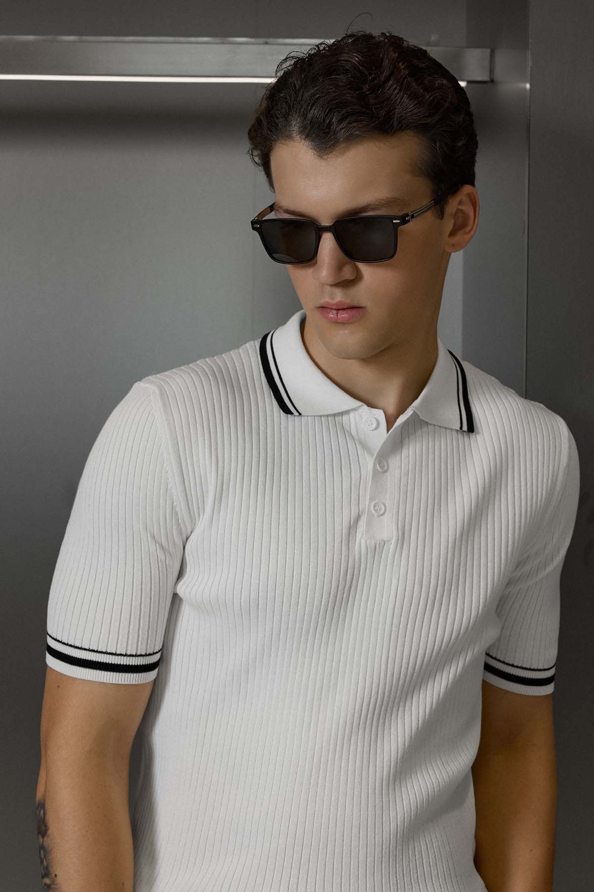 Erkek Regular Fit Pamuklu Kontrast Detaylı Polo Yaka T-Shirt Beyaz