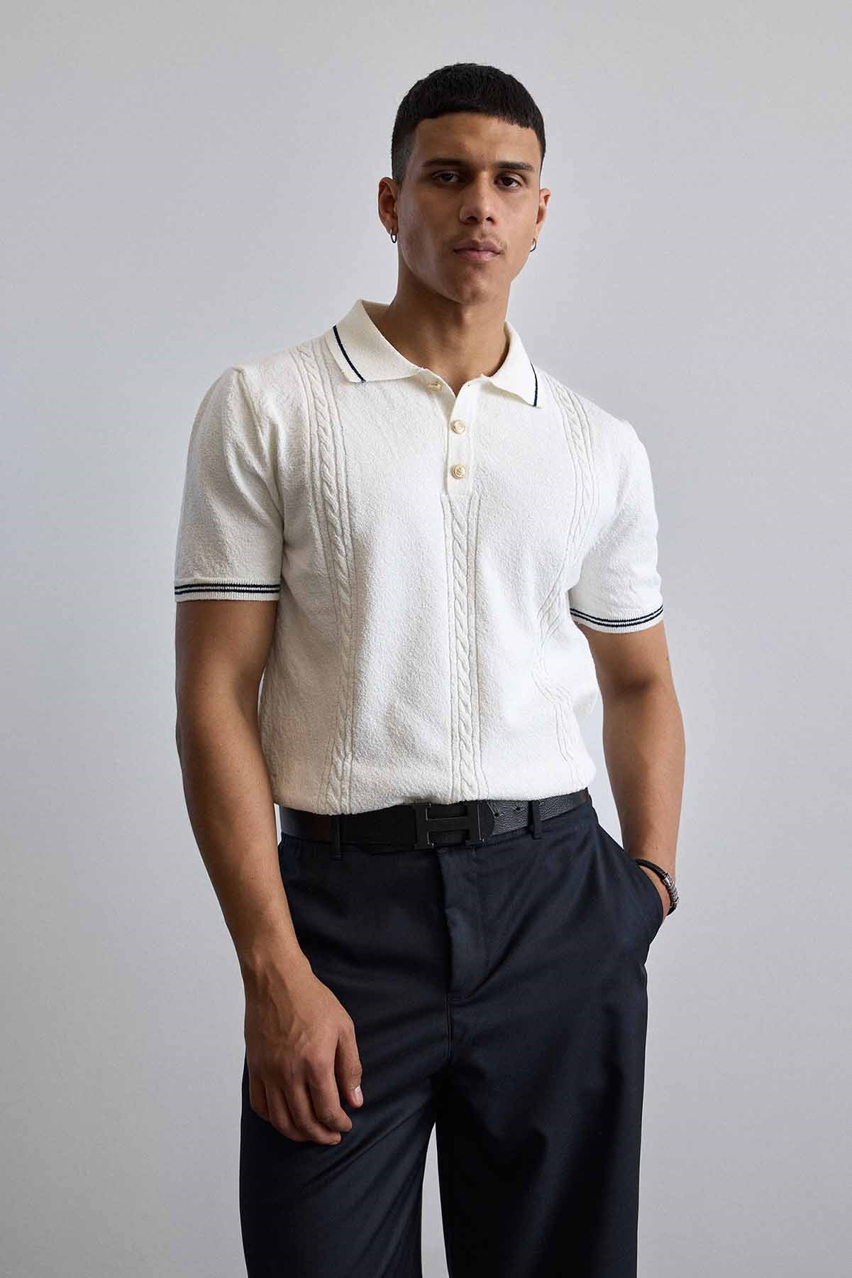 Erkek Regular Fit Saç Örgü Detaylı Triko Polo Yaka T Shirt Beyaz