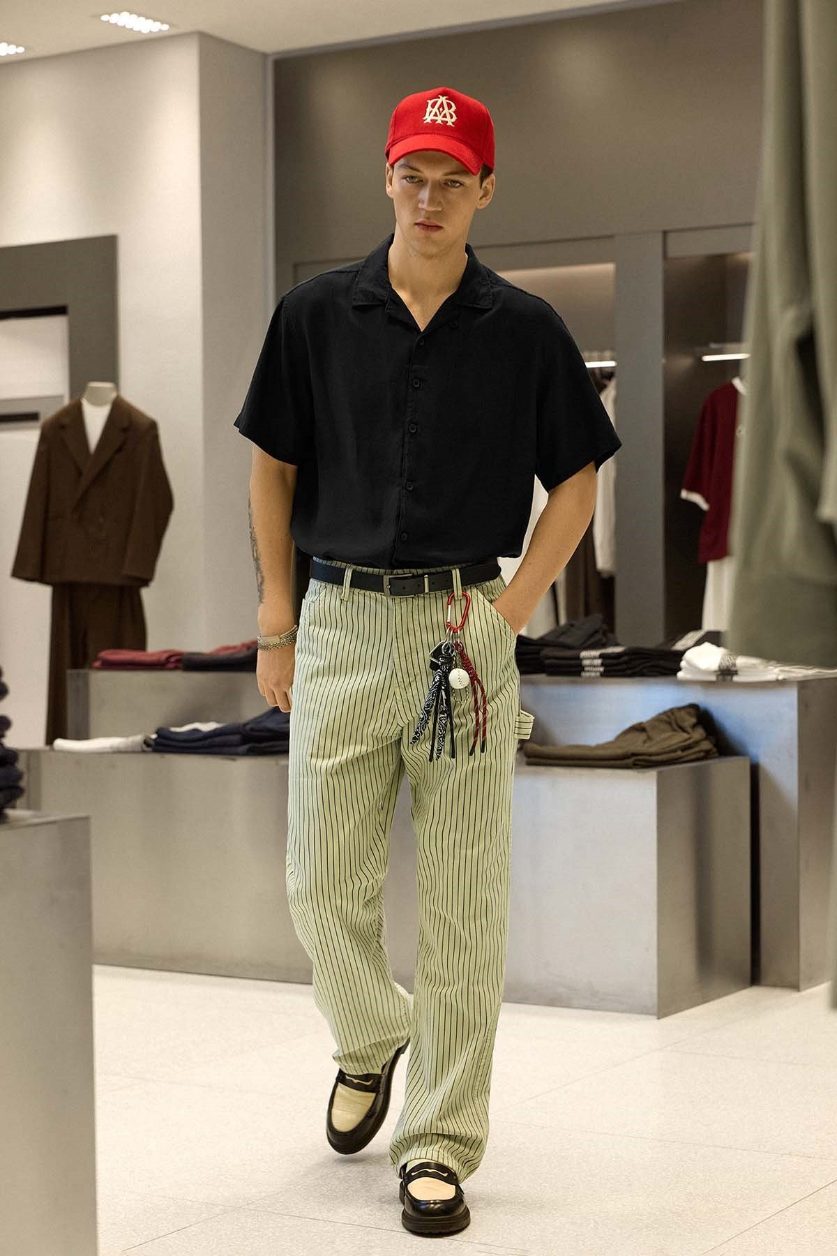 Erkek Relaxed Fit Açık Yaka Kısa Kollu Tencel Gömlek Siyah