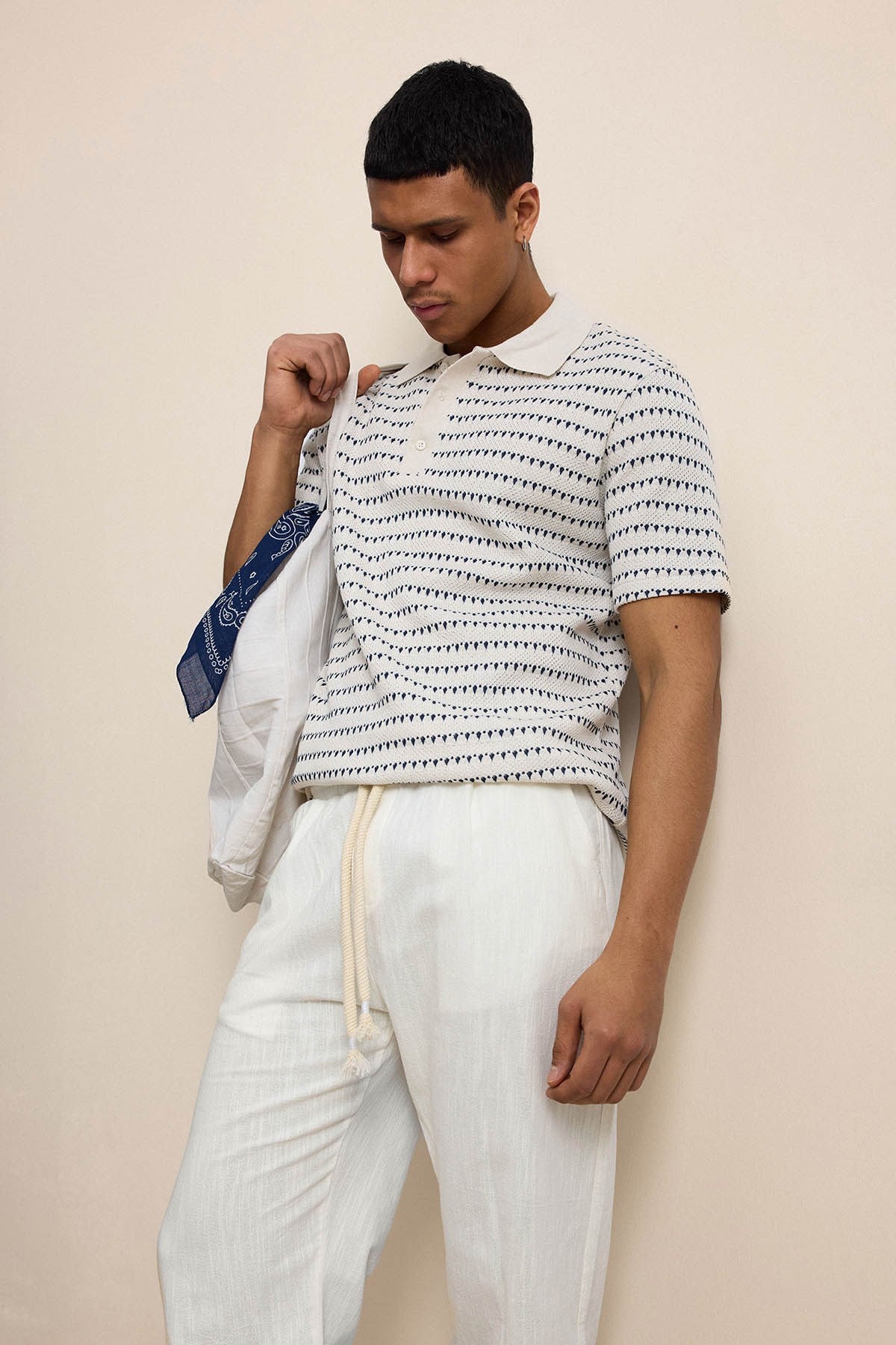 Erkek Relaxed Fit Ajurlu Örme Polo Yaka T-Shirt Ekru