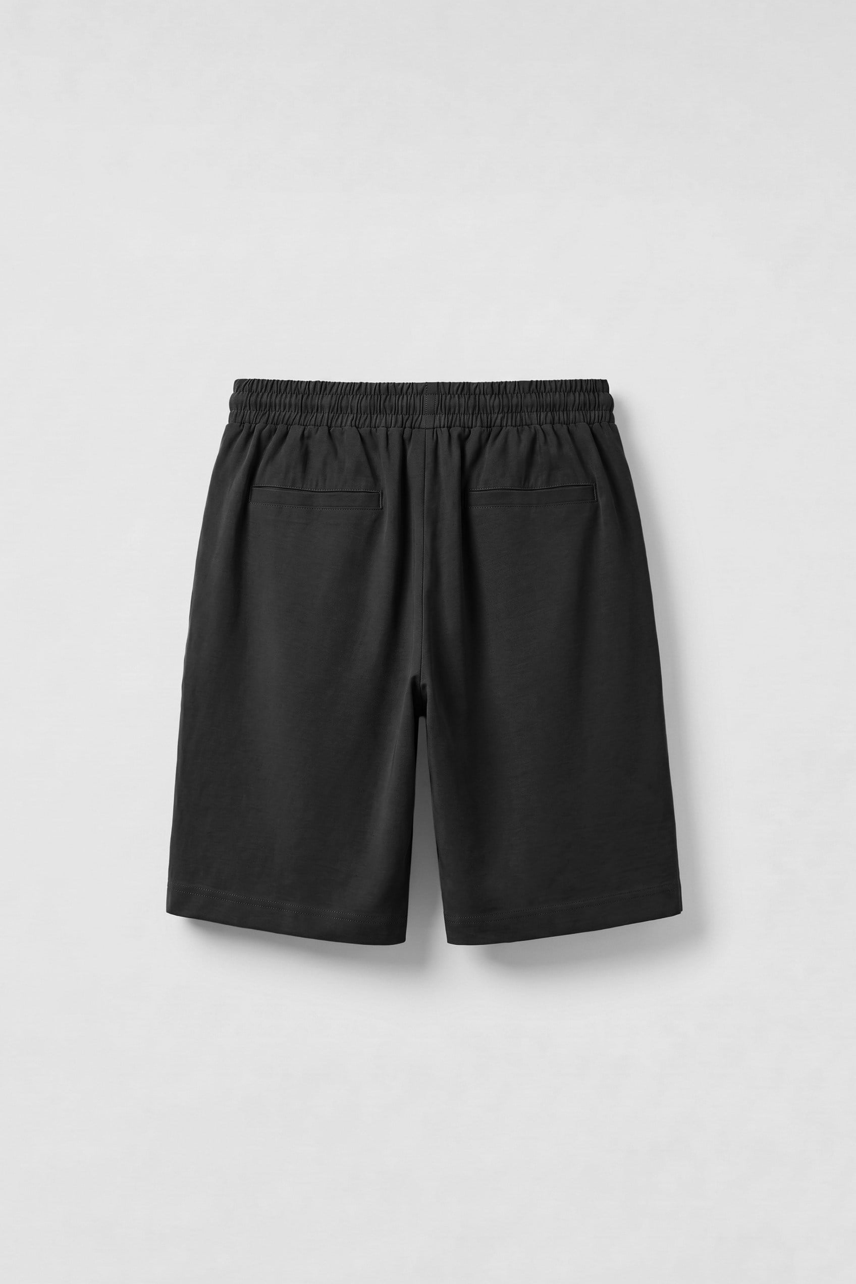 Erkek Relaxed Fit Lastikli Bel Kumaş Şort Siyah