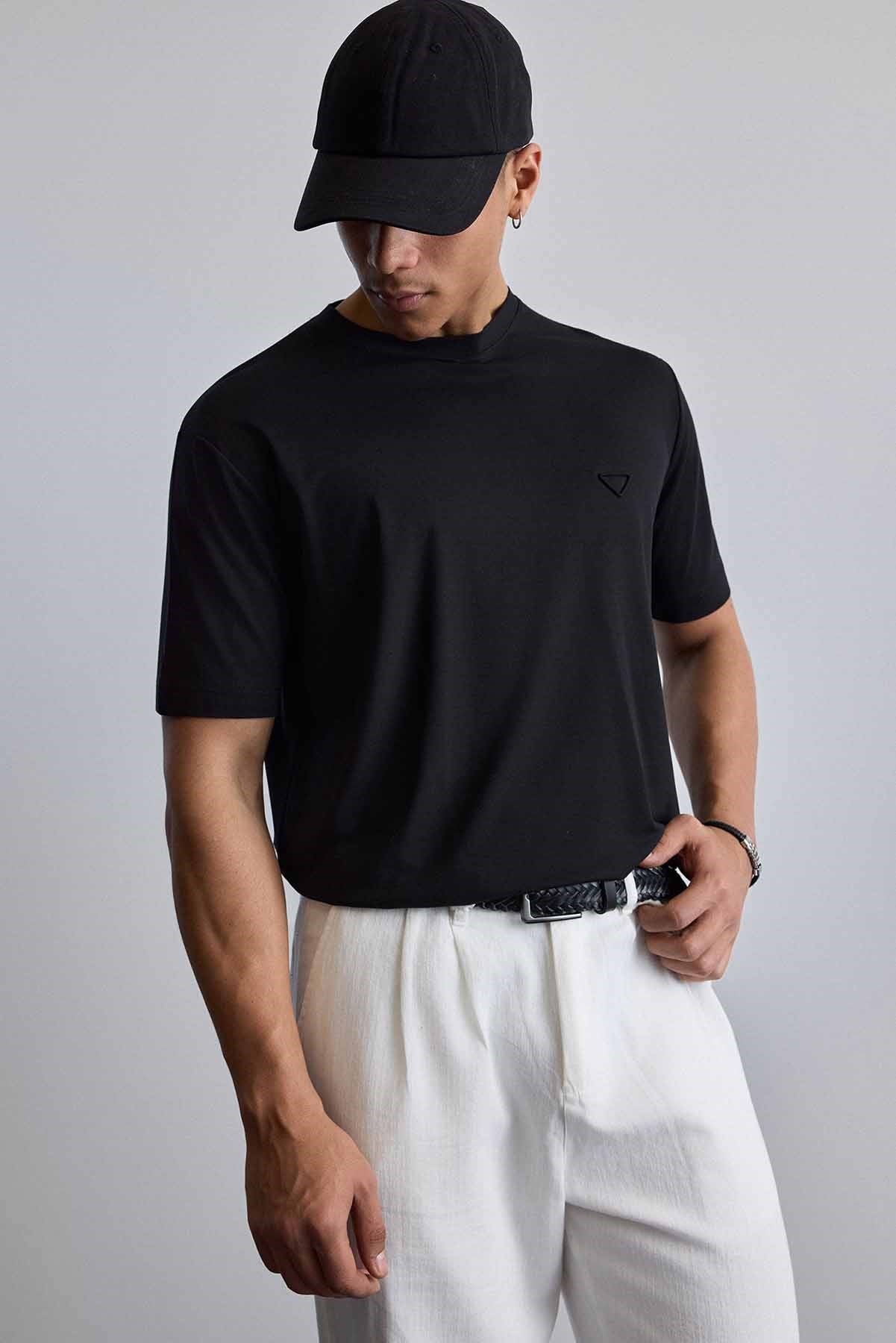 Erkek Relaxed Fit Yumuşak Dokulu Basic T-Shirt Siyah
