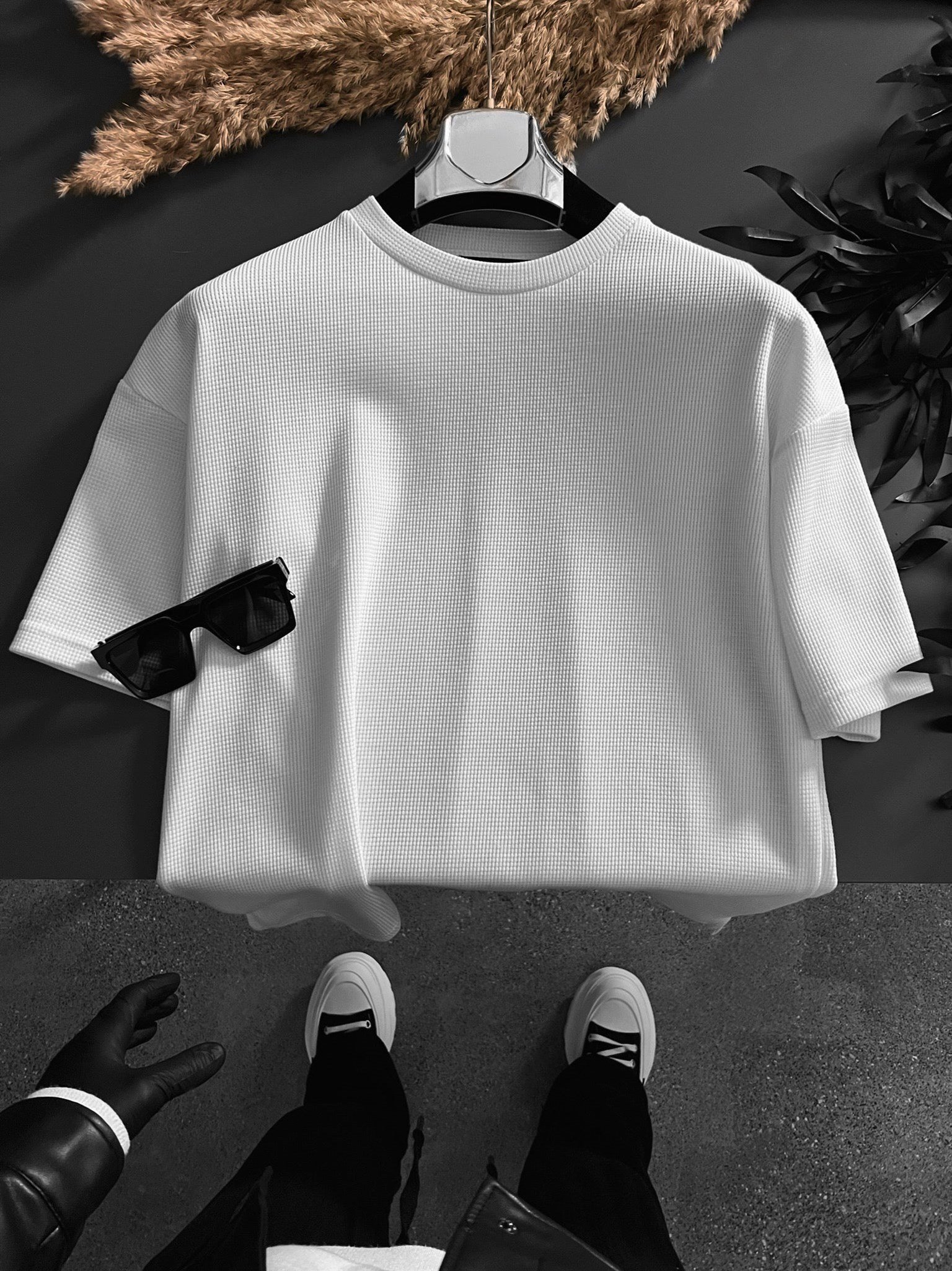 -ABLUKA-ONLİNE-Long-Fit-Dokulu-Basic-T-Shirt-Ekru-