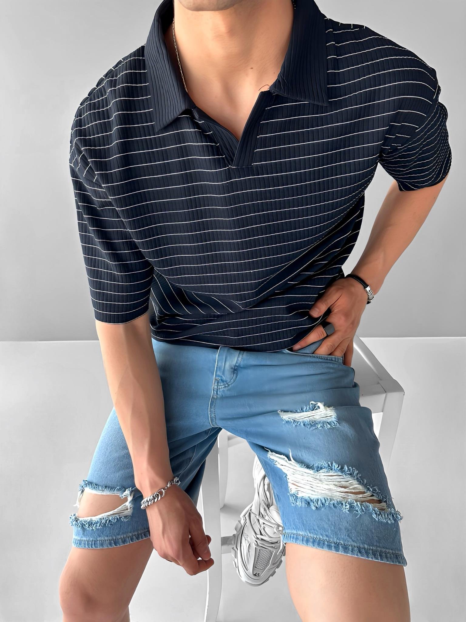 Oversize Yarım Pat Polo Yaka Çizgili T-Shirt Siyah Beyaz