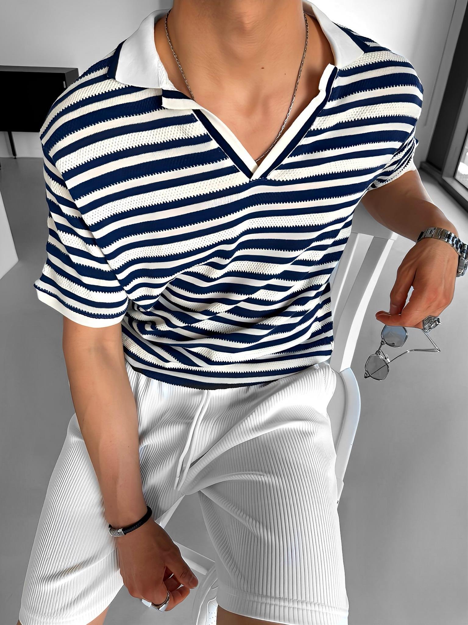 Oversize Yarım Pat Yaka Fileli Esnek T-Shirt Lacivert Beyaz