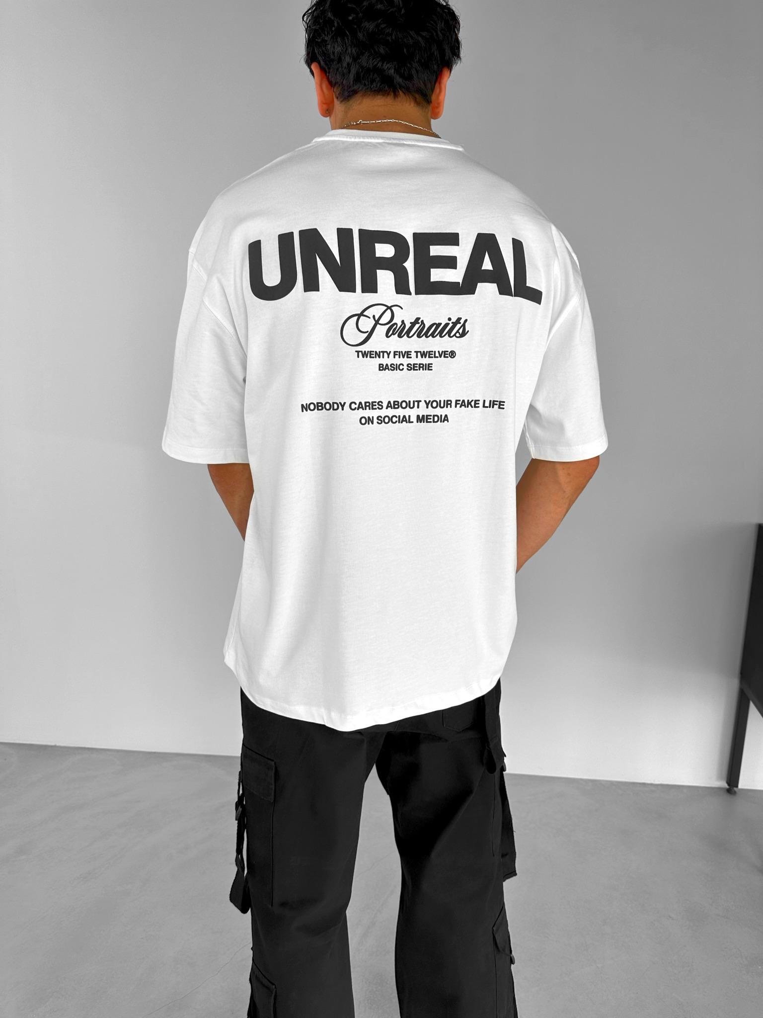 Oversize Yıkamalı %100 Pamuk Arkası Kabartma Baskılı T-Shirt Beyaz
