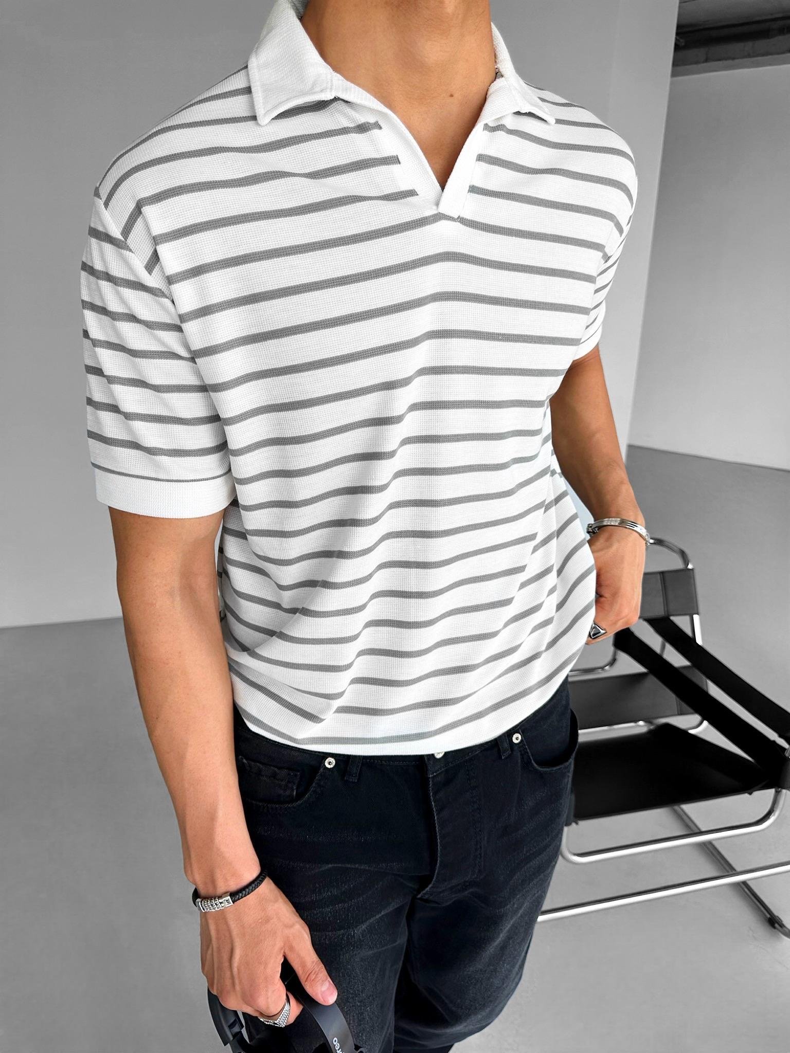 Polo Yaka Çizgili T-Shirt Gri