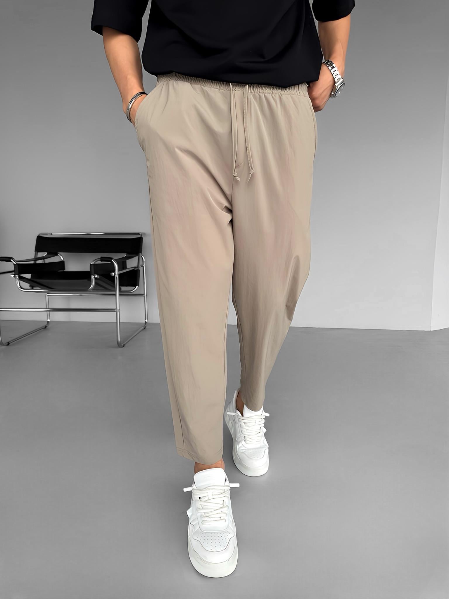 Slim Fit Carrot Kesim Paraşüt Kumaş Lastikli Pantolon Bej