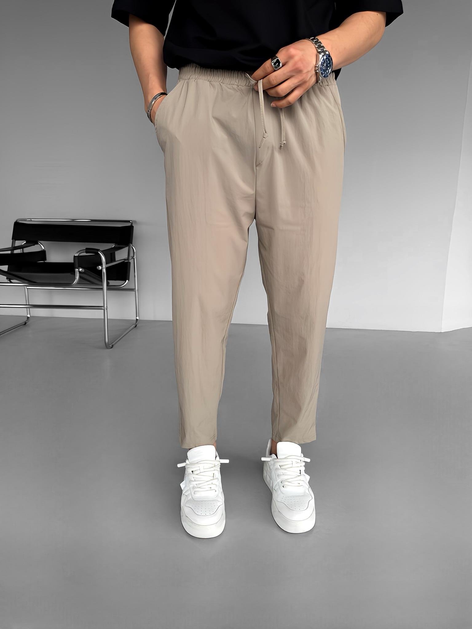 Slim Fit Carrot Kesim Paraşüt Kumaş Lastikli Pantolon Bej
