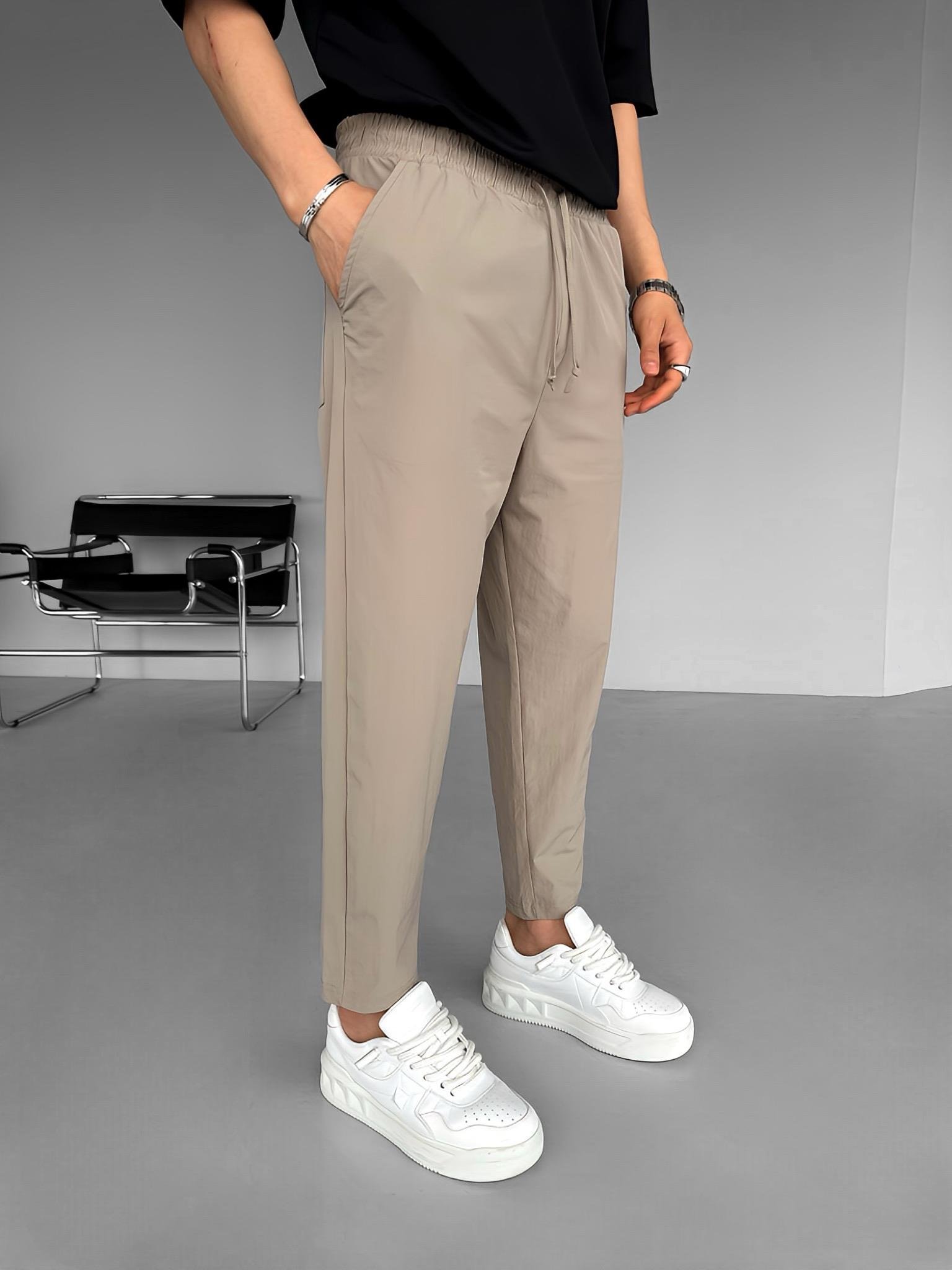 Slim Fit Carrot Kesim Paraşüt Kumaş Lastikli Pantolon Bej
