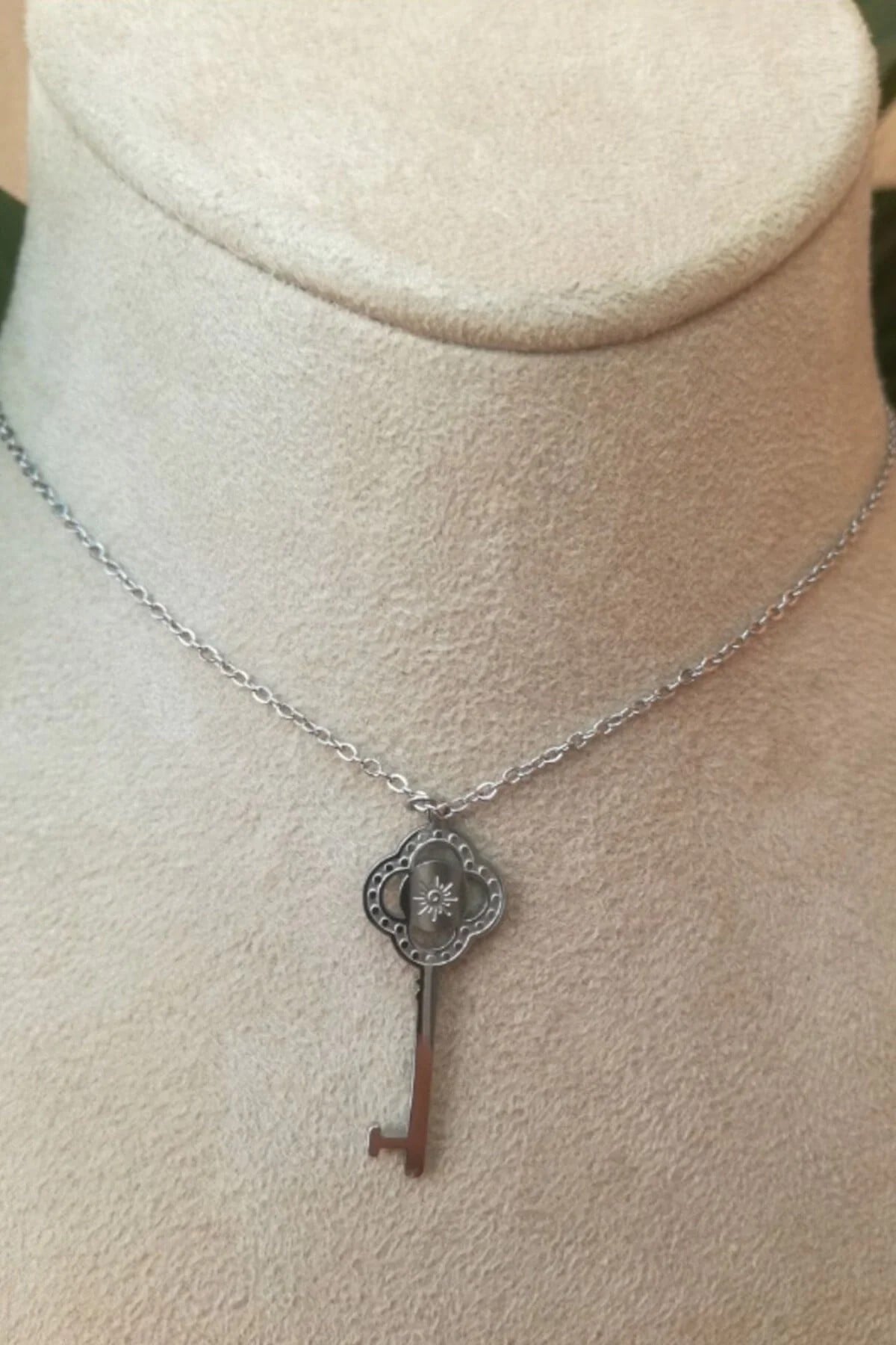 Anahtar Tasarim İnce Silver Zincirli Gumus Renkli Kaliteli Paslanmaz Celik Kolye Stainless Stell
