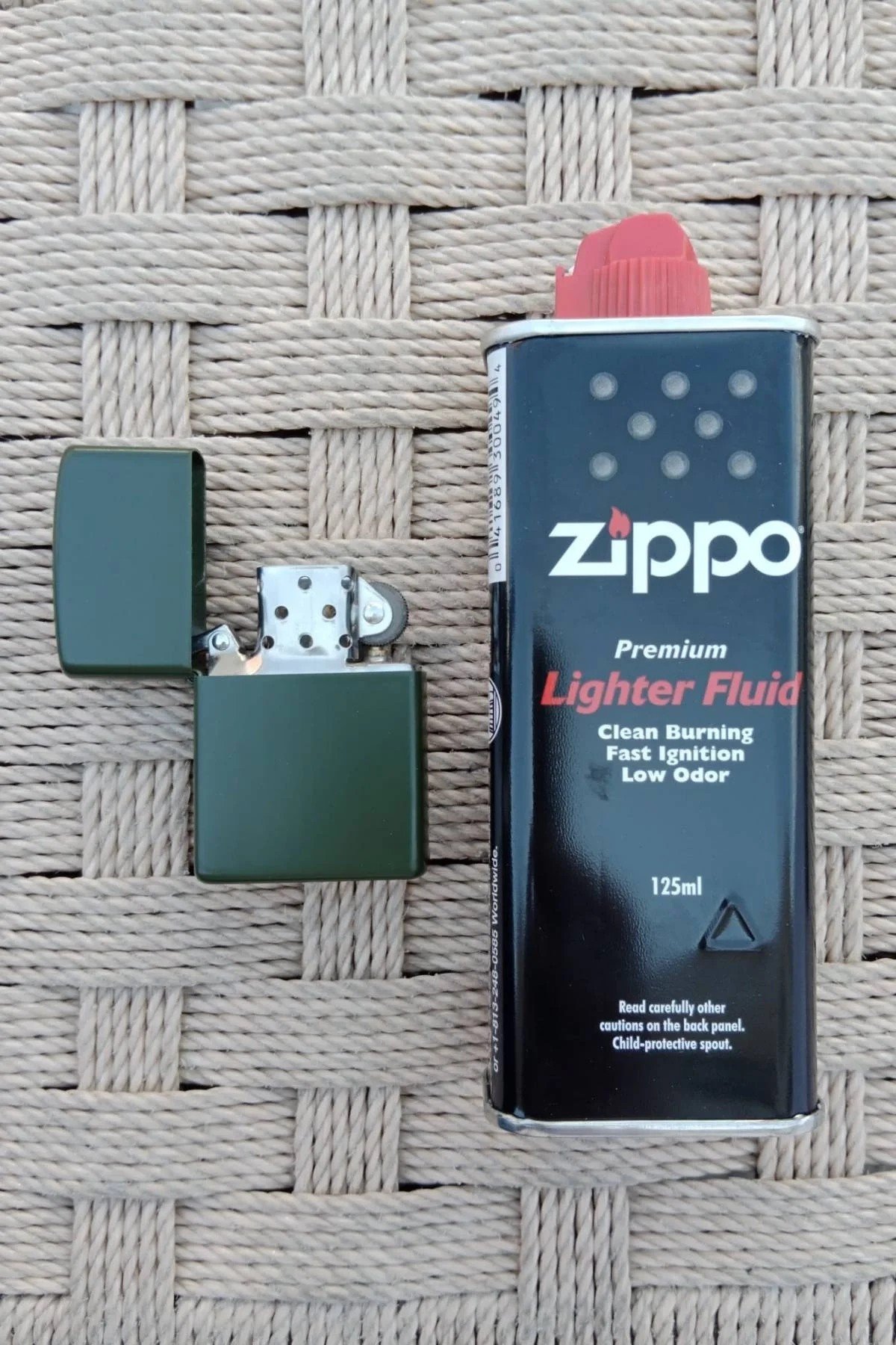 Haki Renkli Benzinli Premium Zippo Cakmak