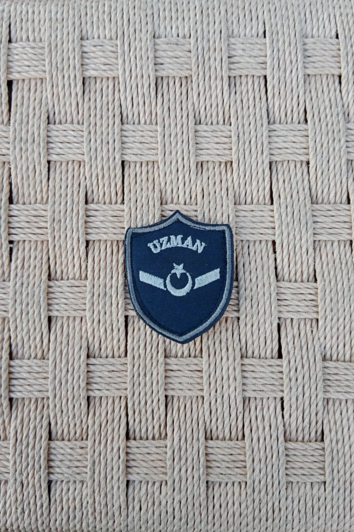 Hava Kuvvetleri Uzman Onbasi Lacivert Zemin Nakisli Mini Polar Rutbe Arma